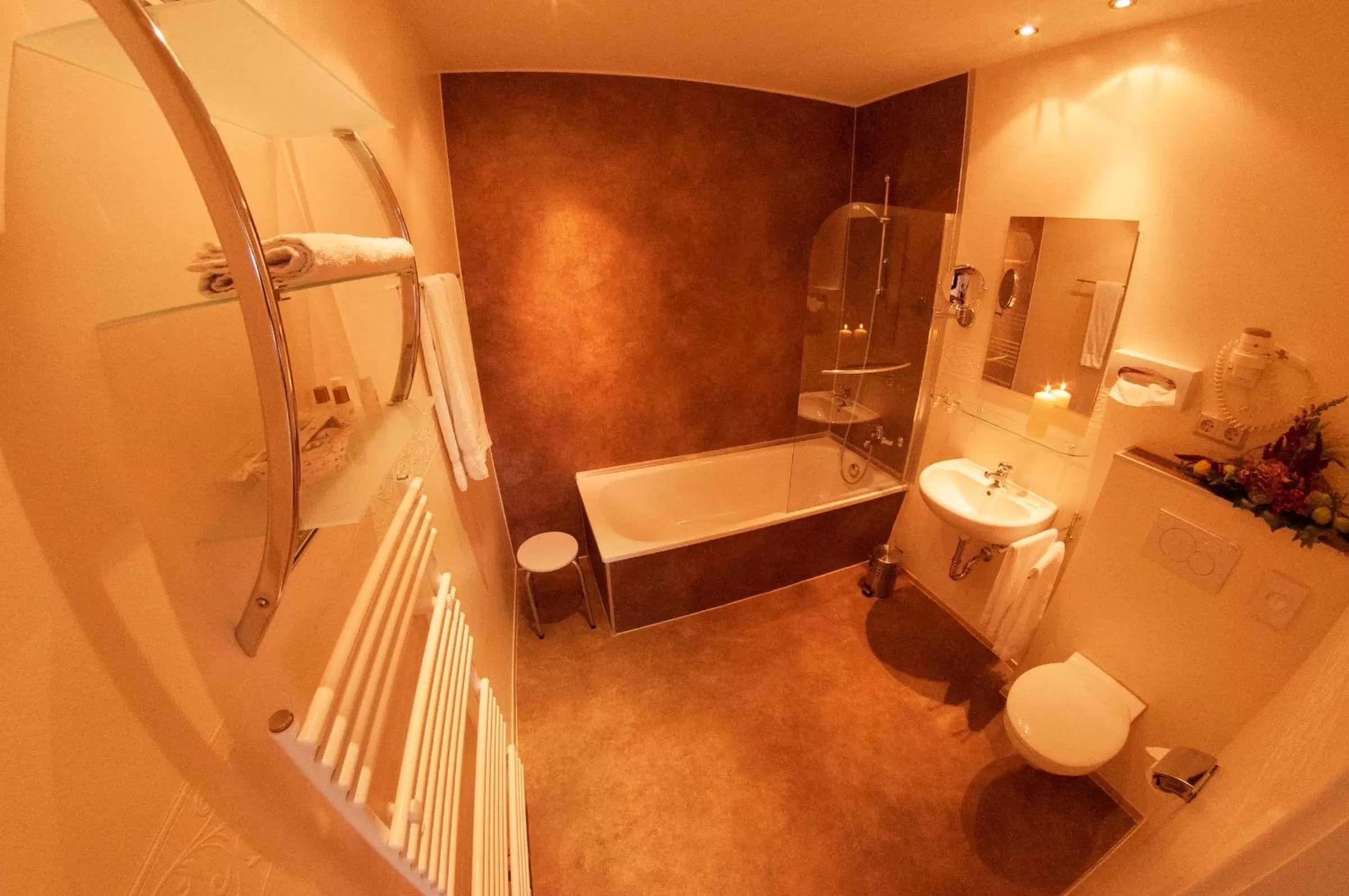 Bathroom in Ringhotel Lutherhotel Eisenacher Hof