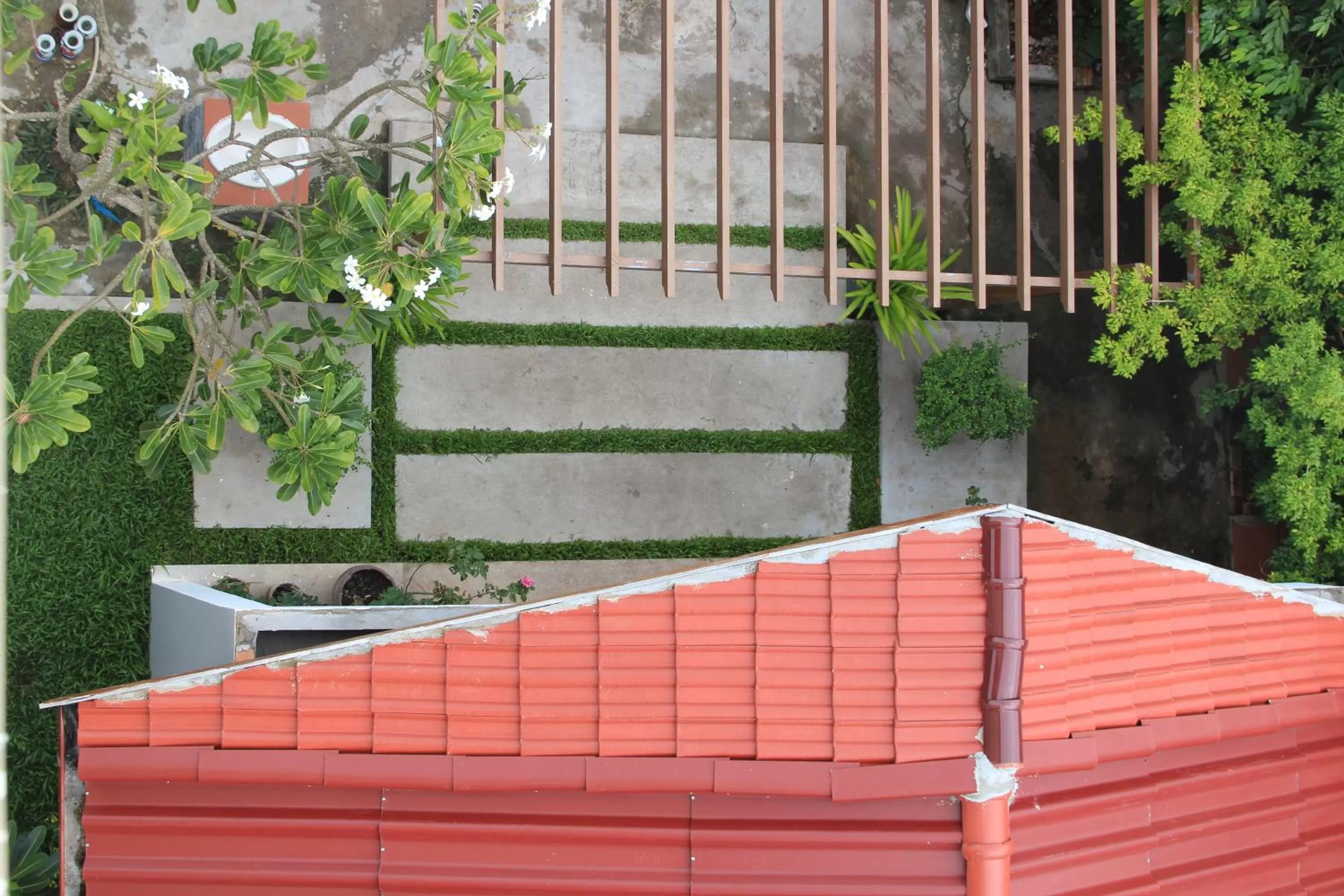 Autumn in Neakru Guesthouse and Restaurant