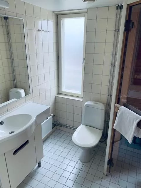 Bathroom in Hotelli Uninen Kotka