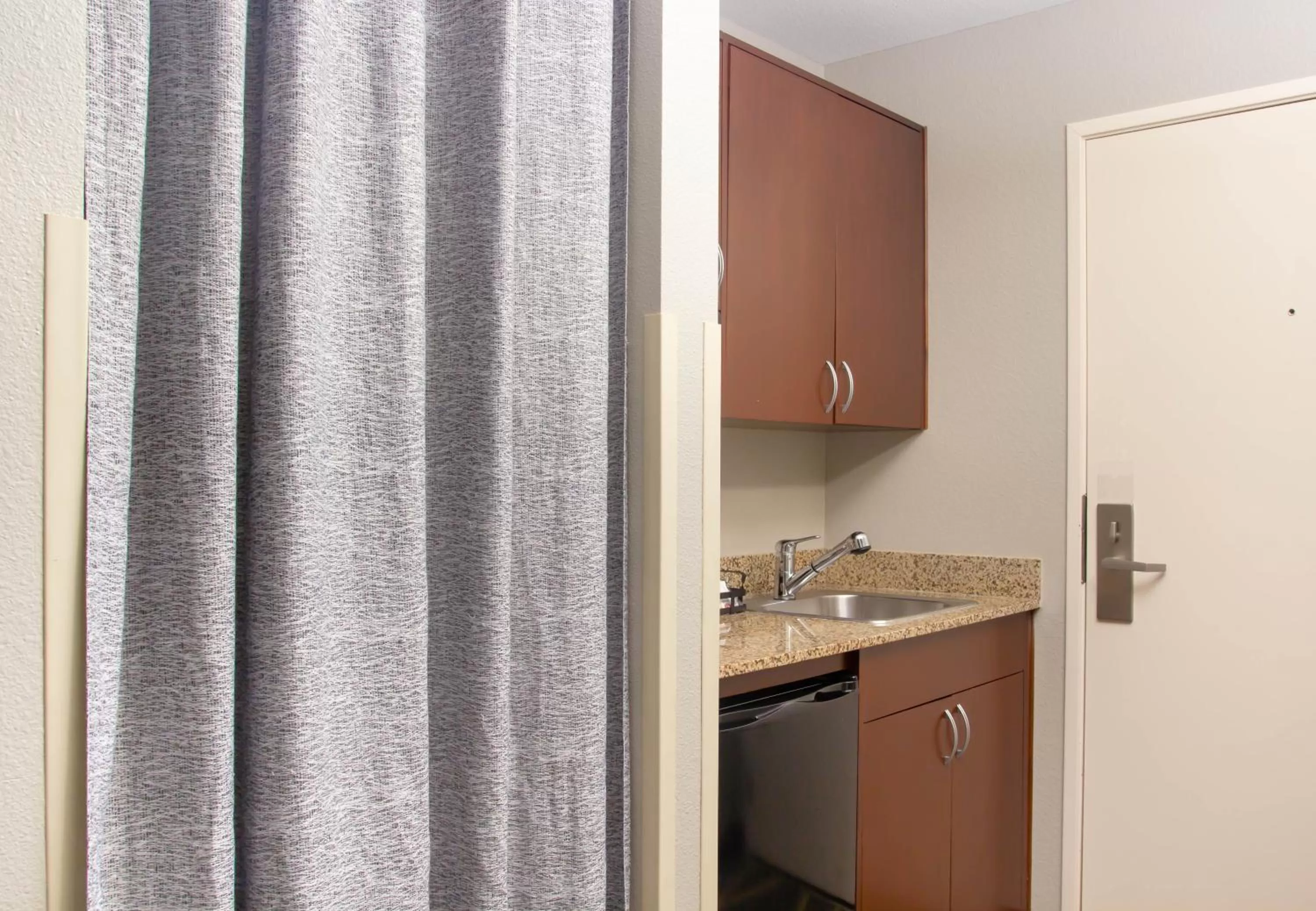 Kitchen or kitchenette in Belltown Inn