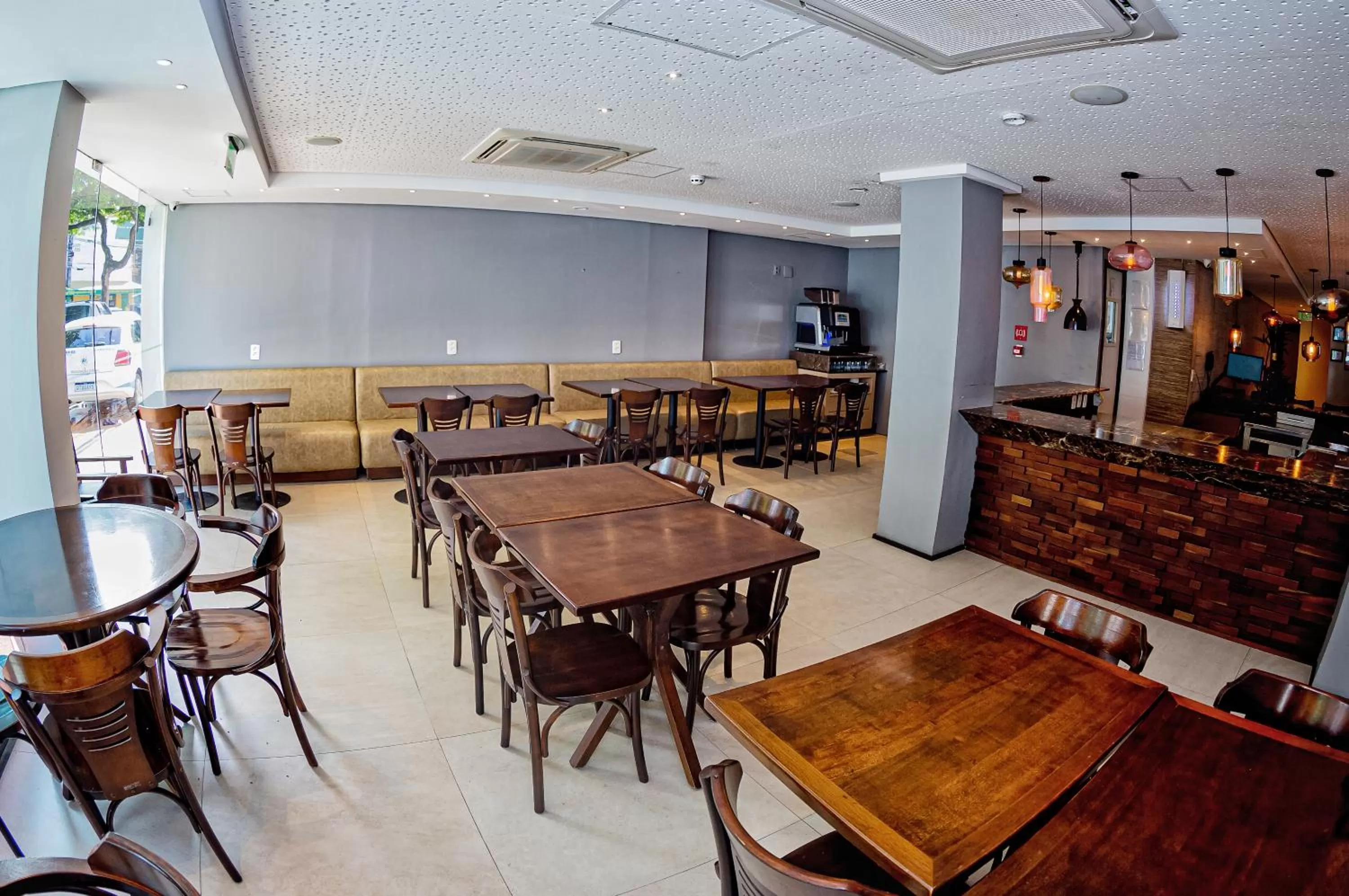 Restaurant/places to eat in The Hotel