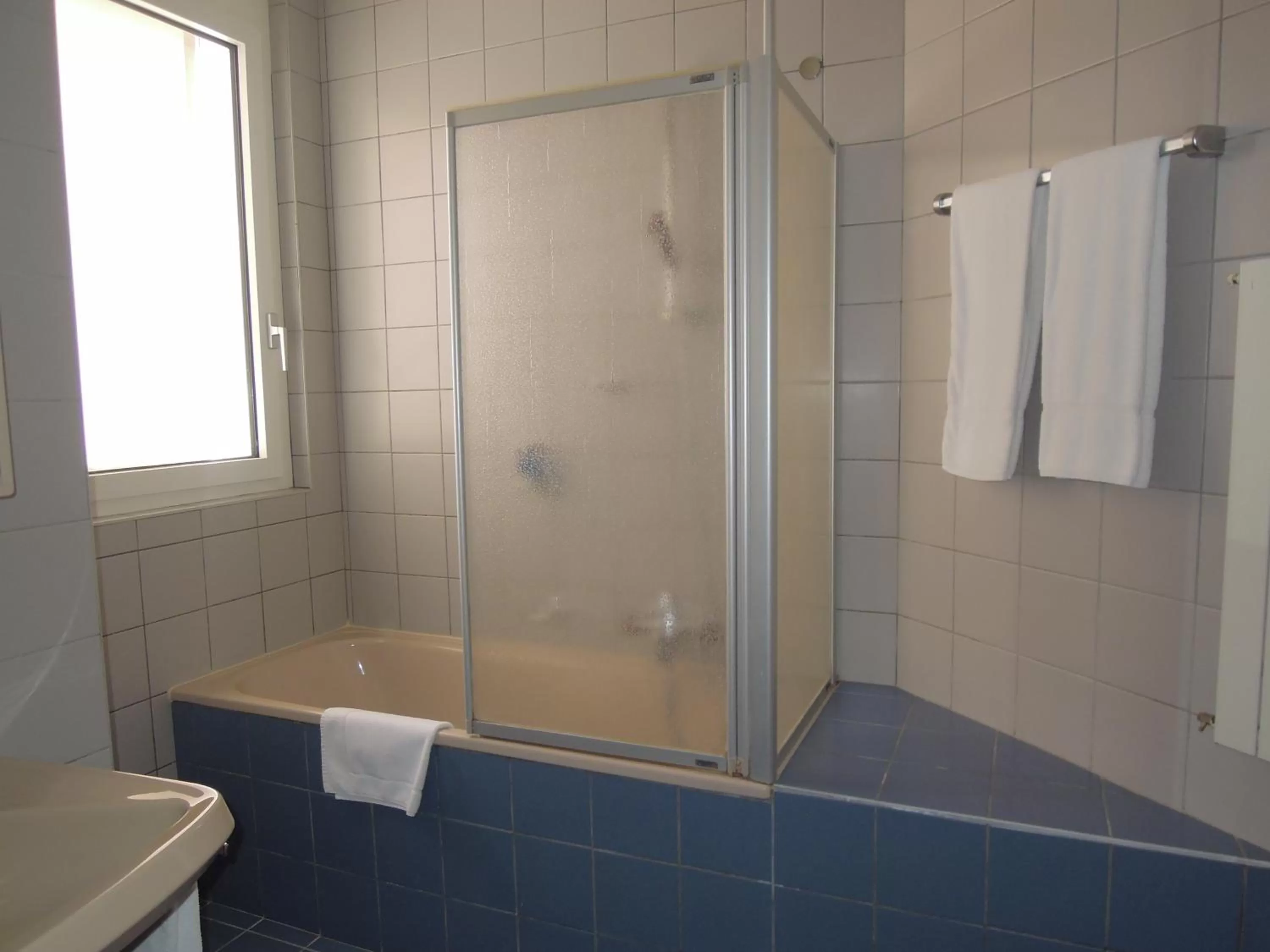 Bathroom in Les Chambres du CTN