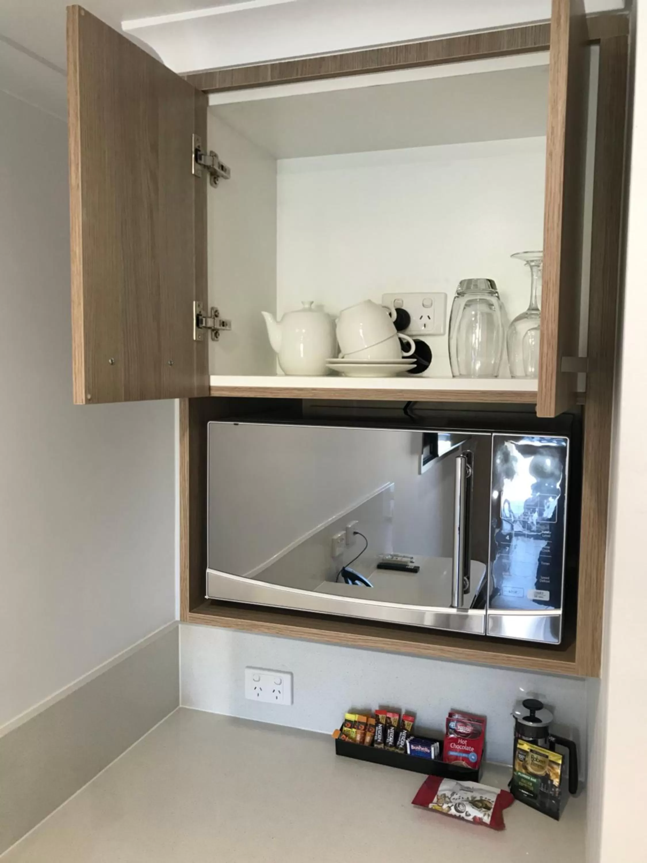 Kitchen or kitchenette in Room Motel Kingaroy East