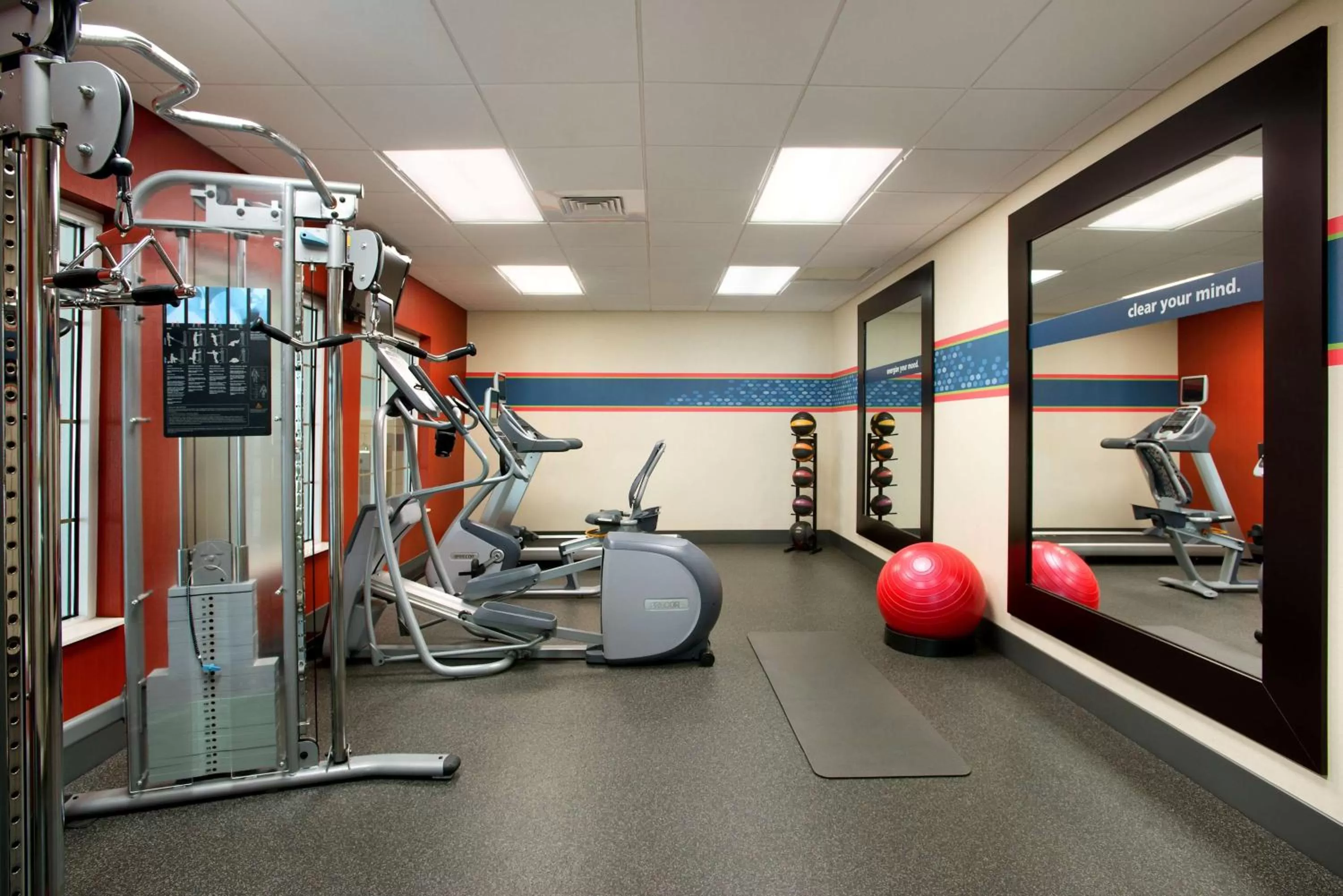 Fitness centre/facilities in Hampton Inn & Suites Outer Banks/Corolla