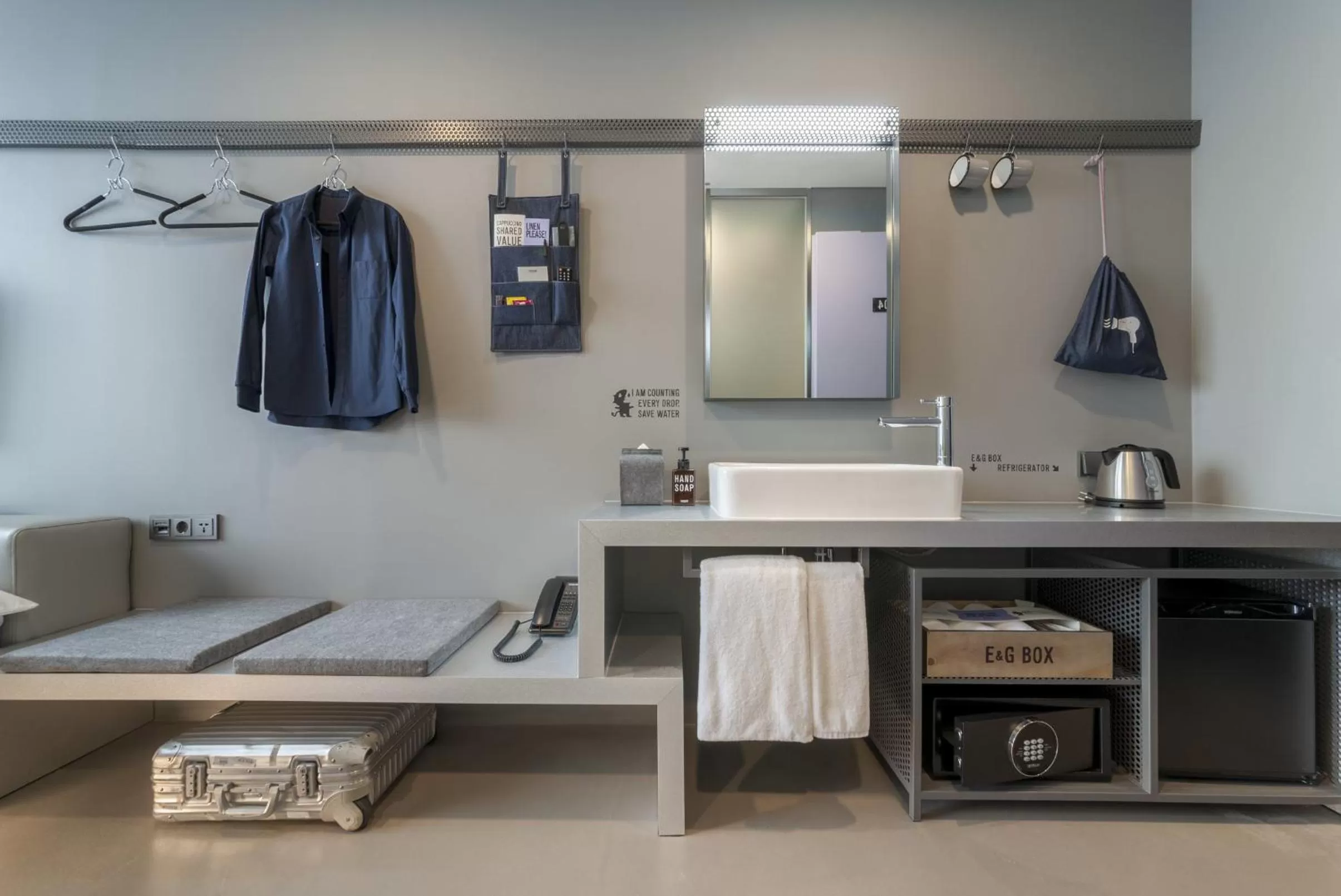 Photo of the whole room in Hotel Cappuccino