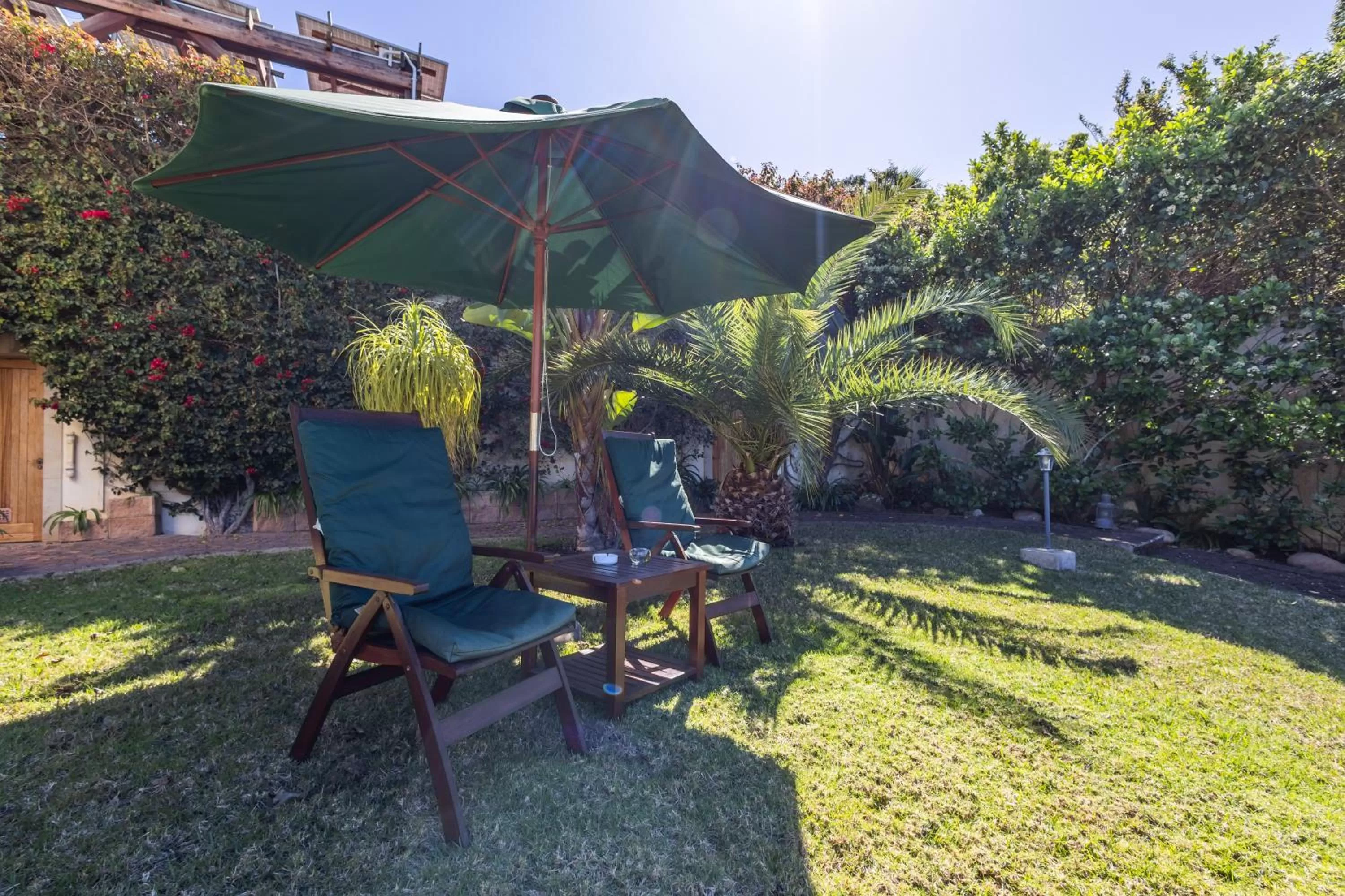 Garden in Gästehaus Pinkepank
