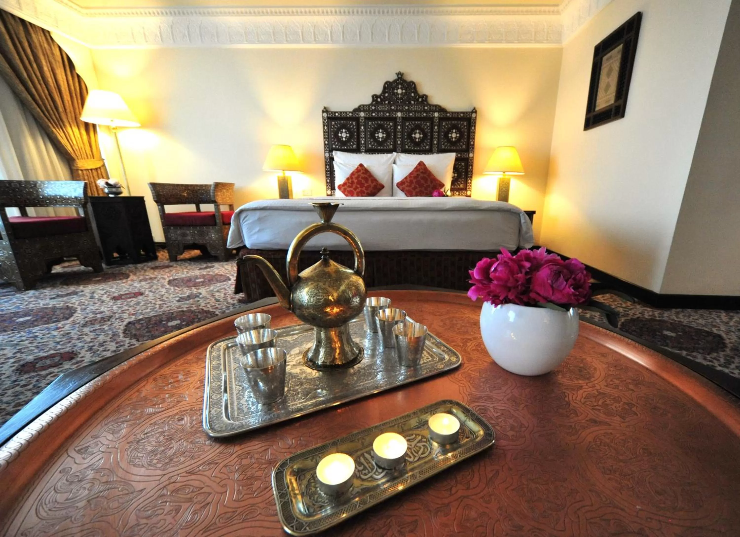 Coffee/tea facilities, Bed in Regency Palace Amman