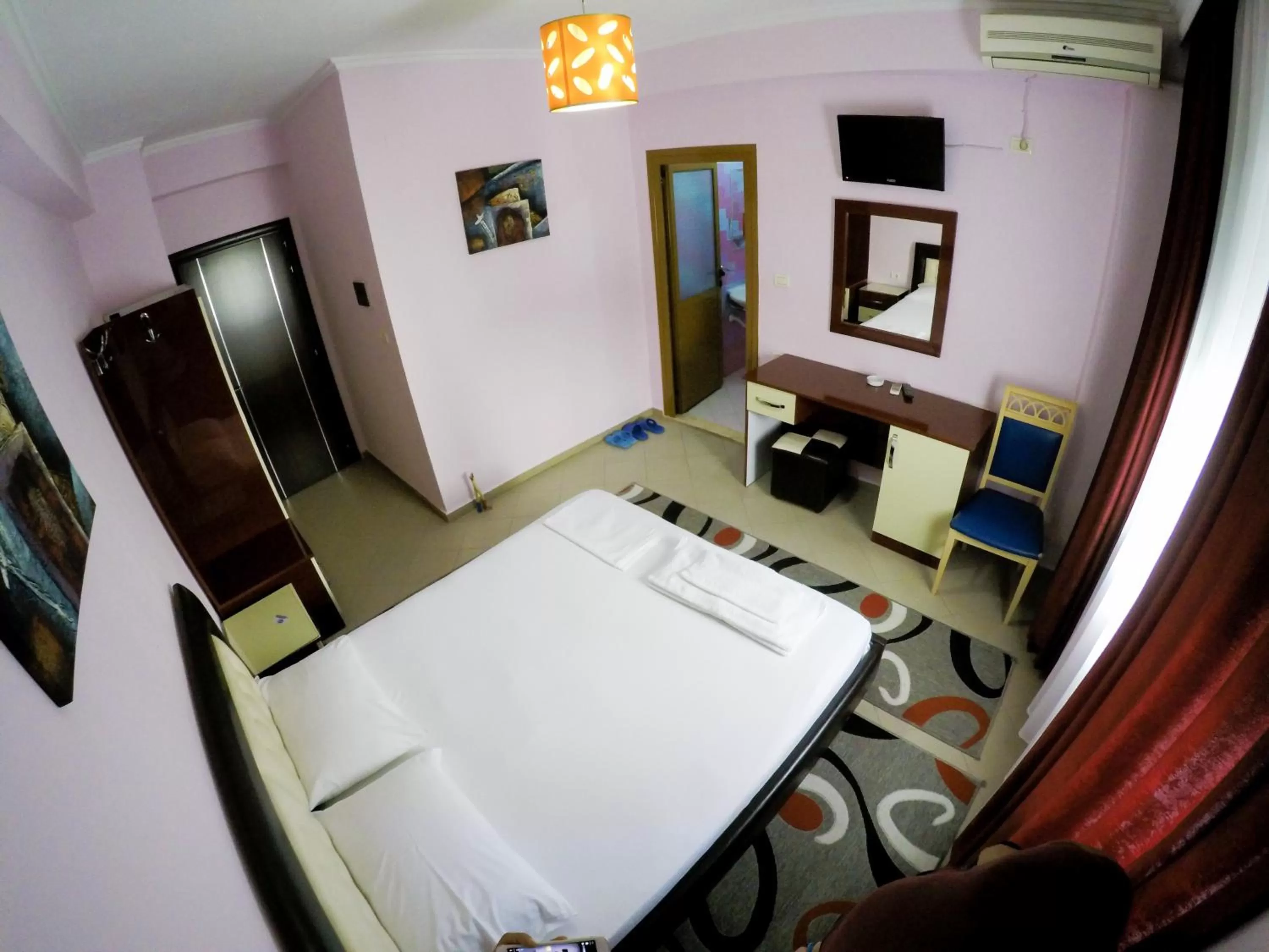 Decorative detail, Bed in Hotel Freskia