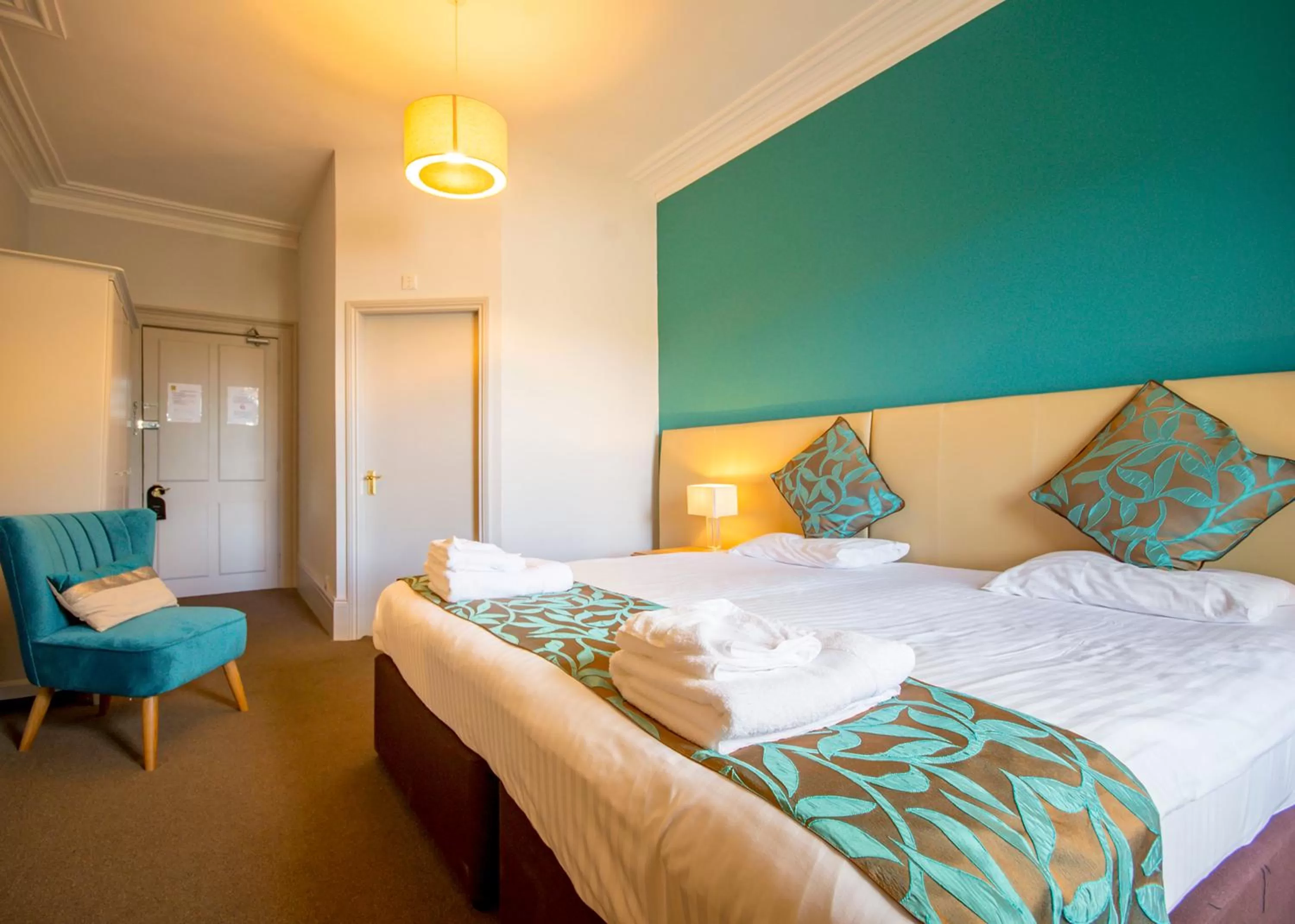 Photo of the whole room, Bed in Coquetvale Hotel