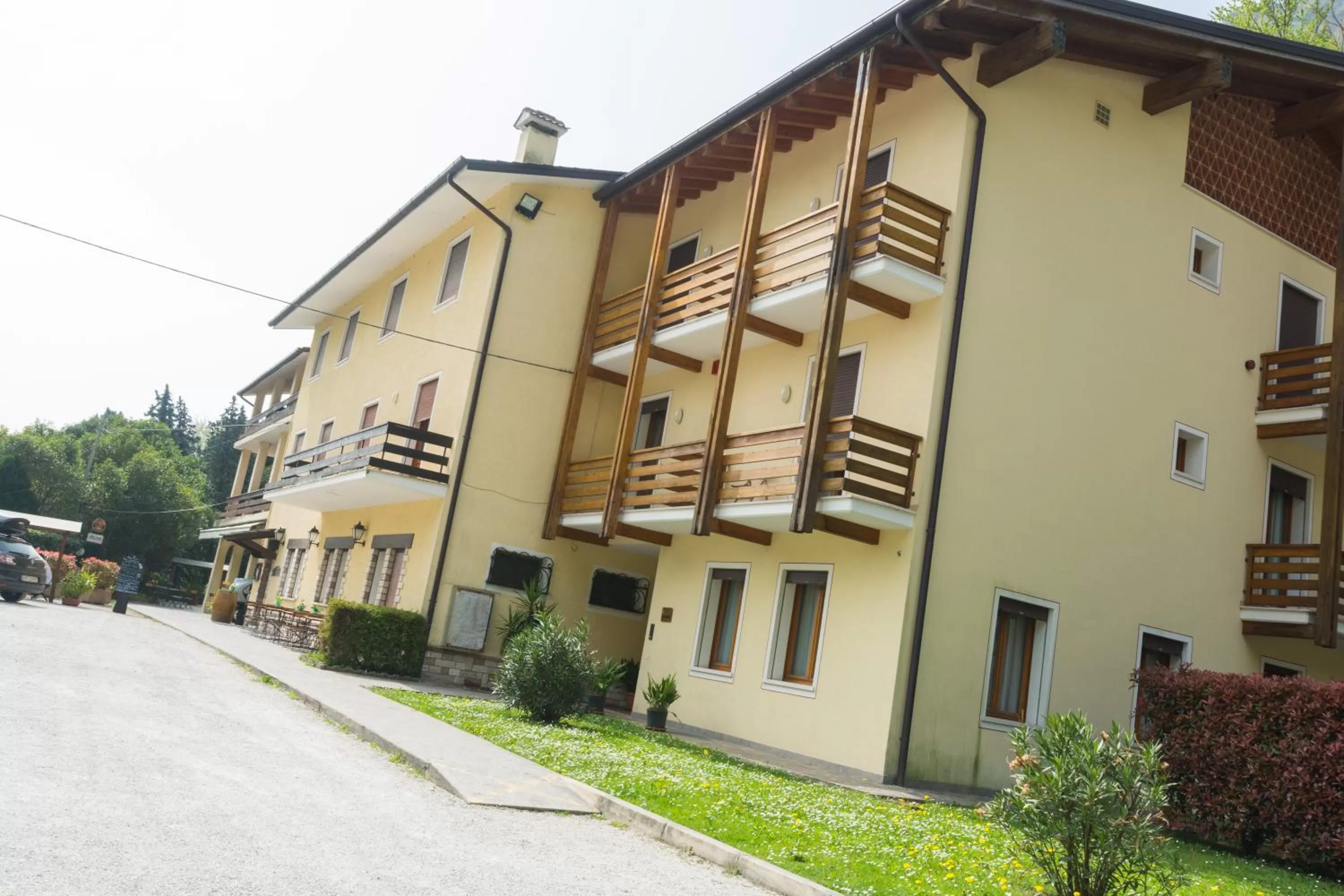 Property Building in Albergo Dalla Mena