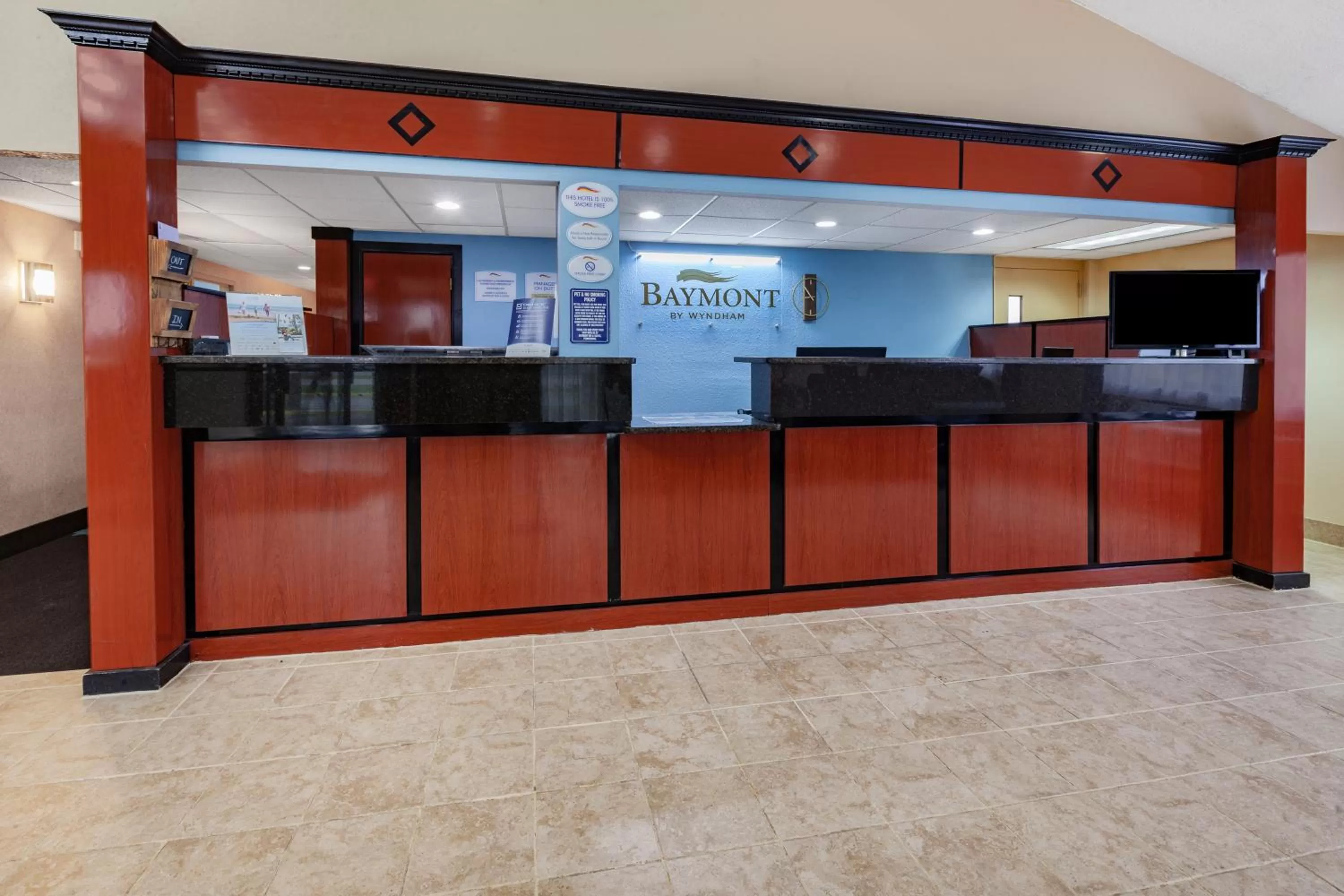 Lobby or reception in Baymont by Wyndham Perrysburg-Toledo