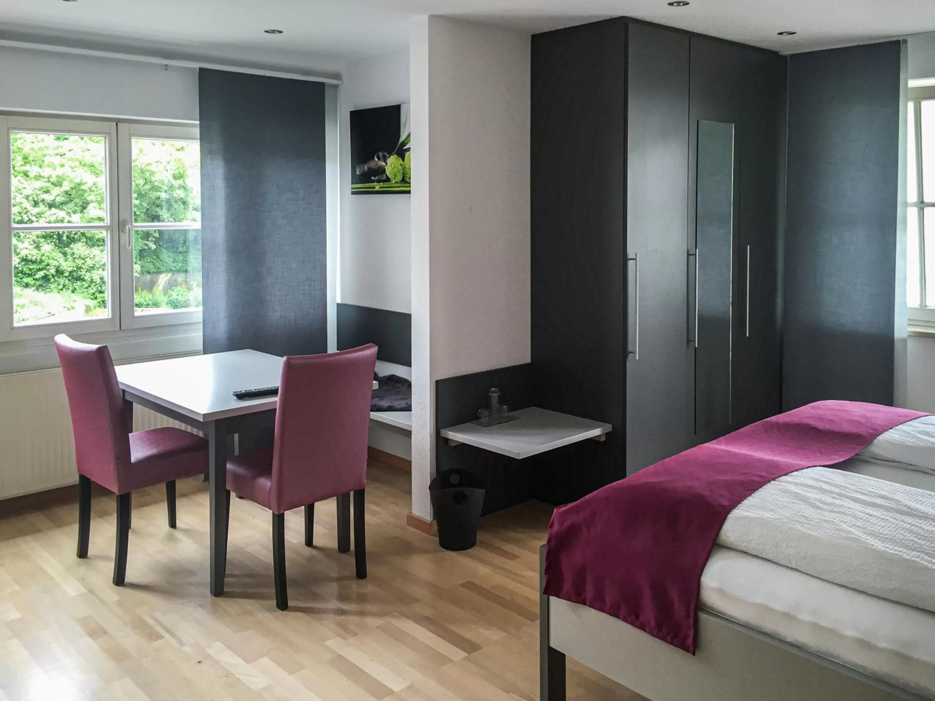 Photo of the whole room in Torstuben