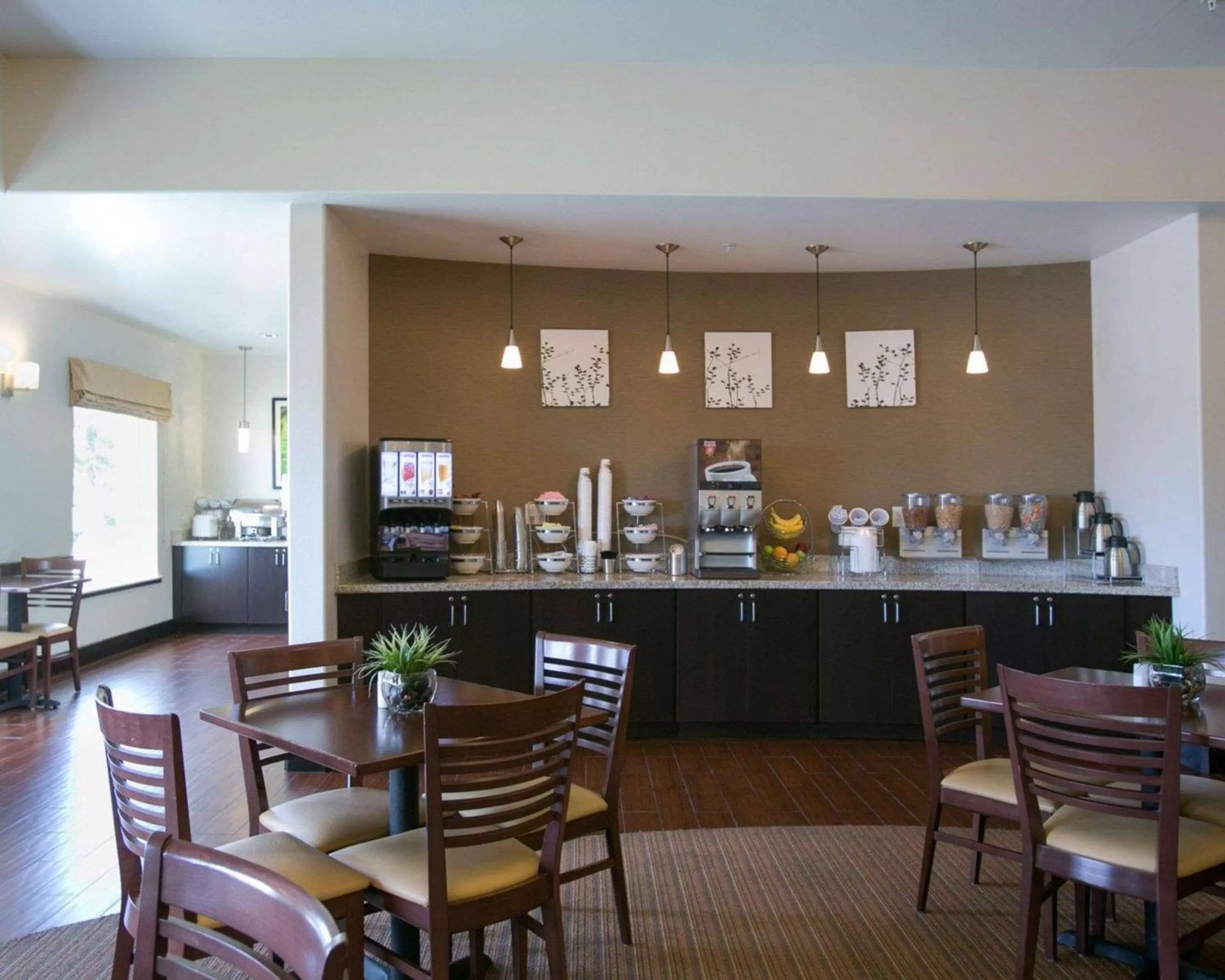 Restaurant/places to eat in Sleep Inn & Suites Round Rock - Austin North