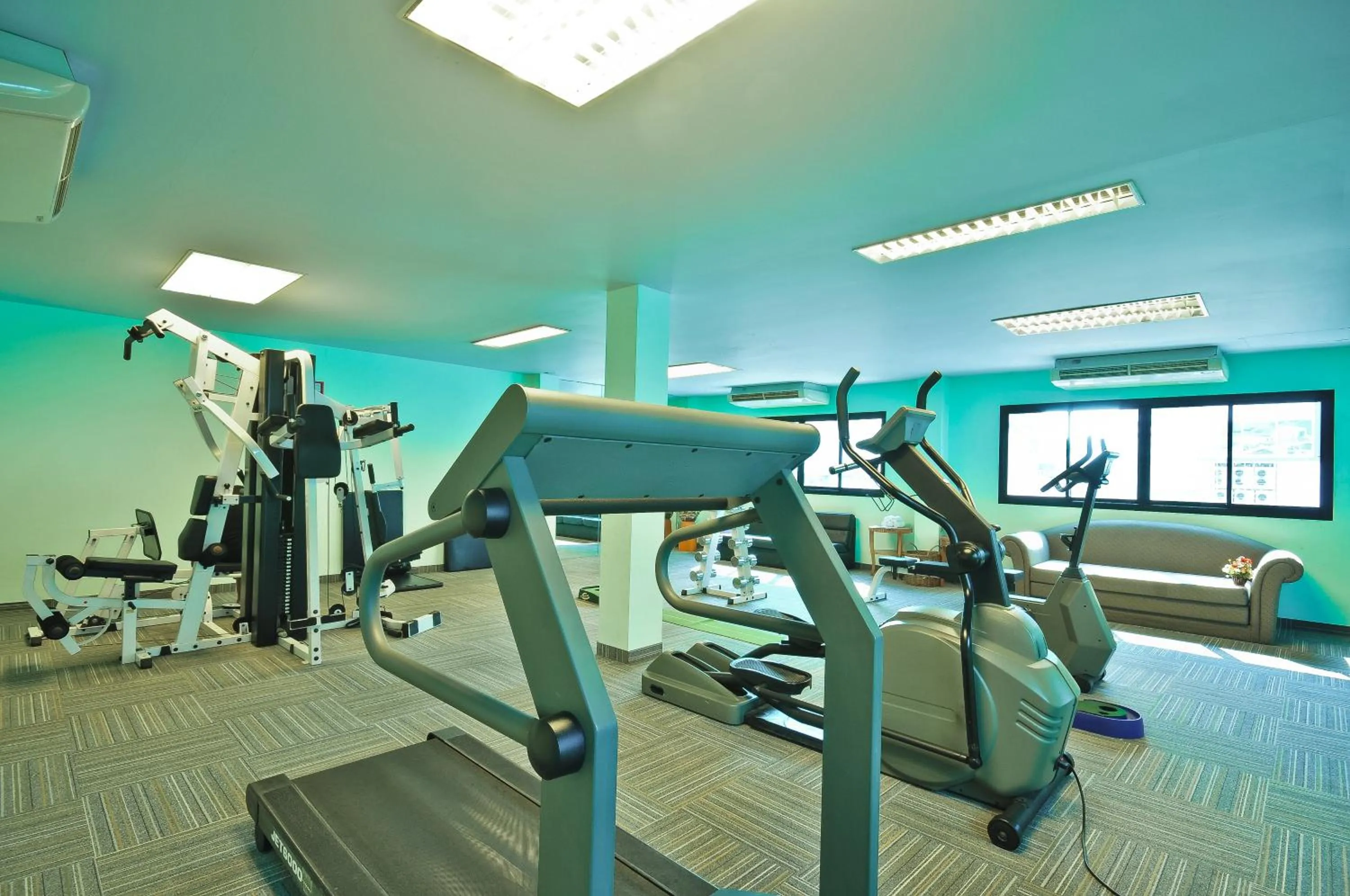 Fitness centre/facilities in Admiral Suites Bangkok