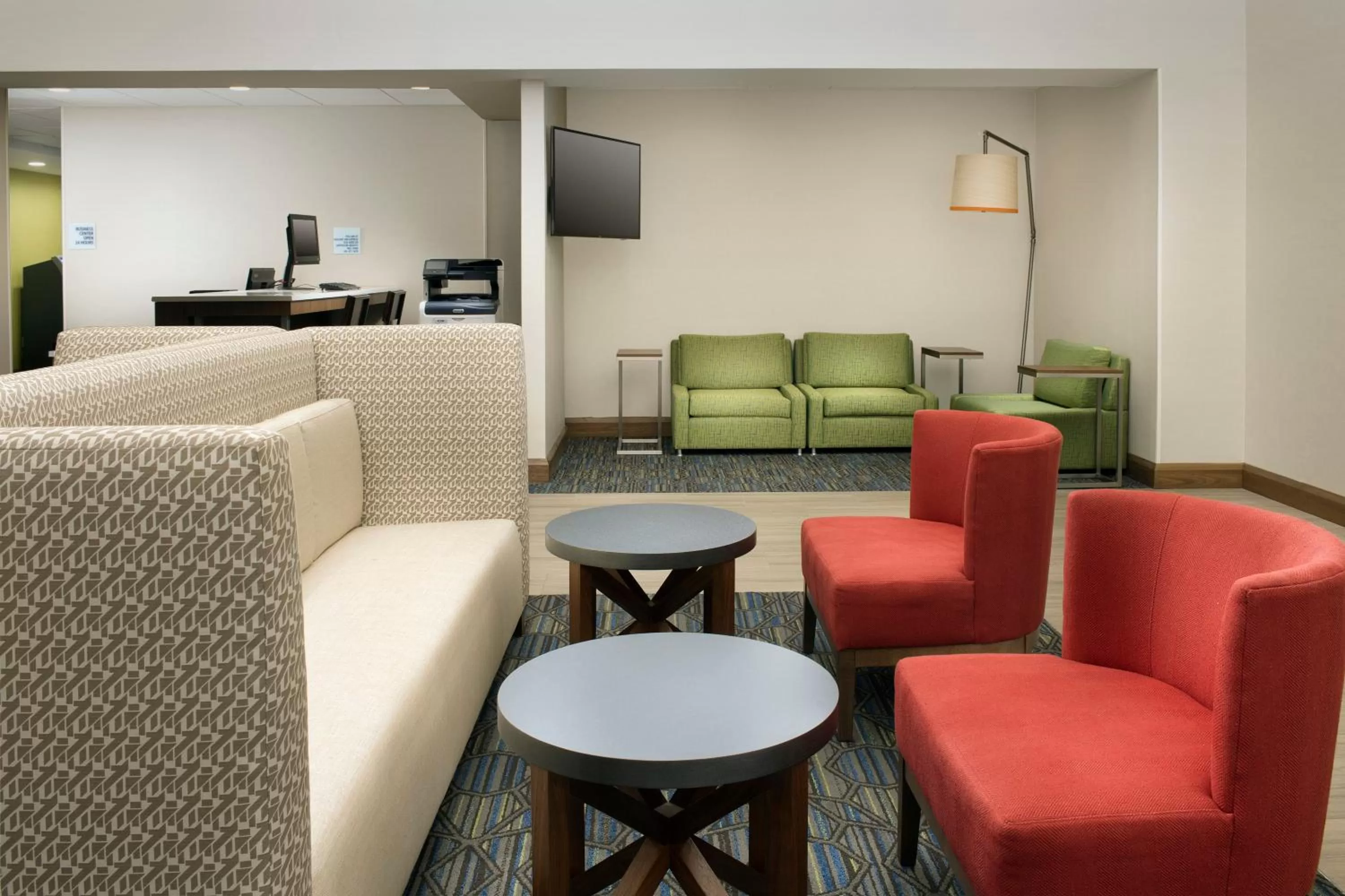 Property building in Holiday Inn Express & Suites Baltimore - BWI Airport North by IHG