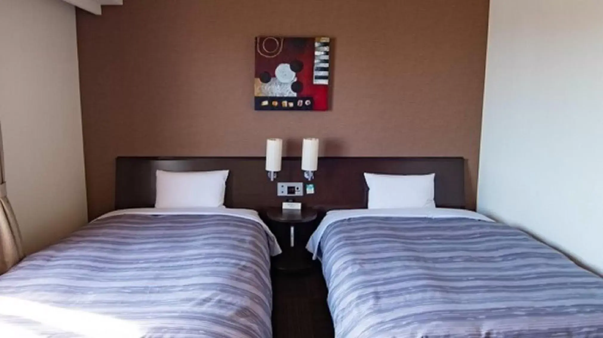 Deluxe Twin Room - Non-Smoking in Hotel Route-Inn Nobeoka Ekimae Deluxe Twin Room - Non-Smoking in Hotel Route-Inn Nobeoka Ekimae