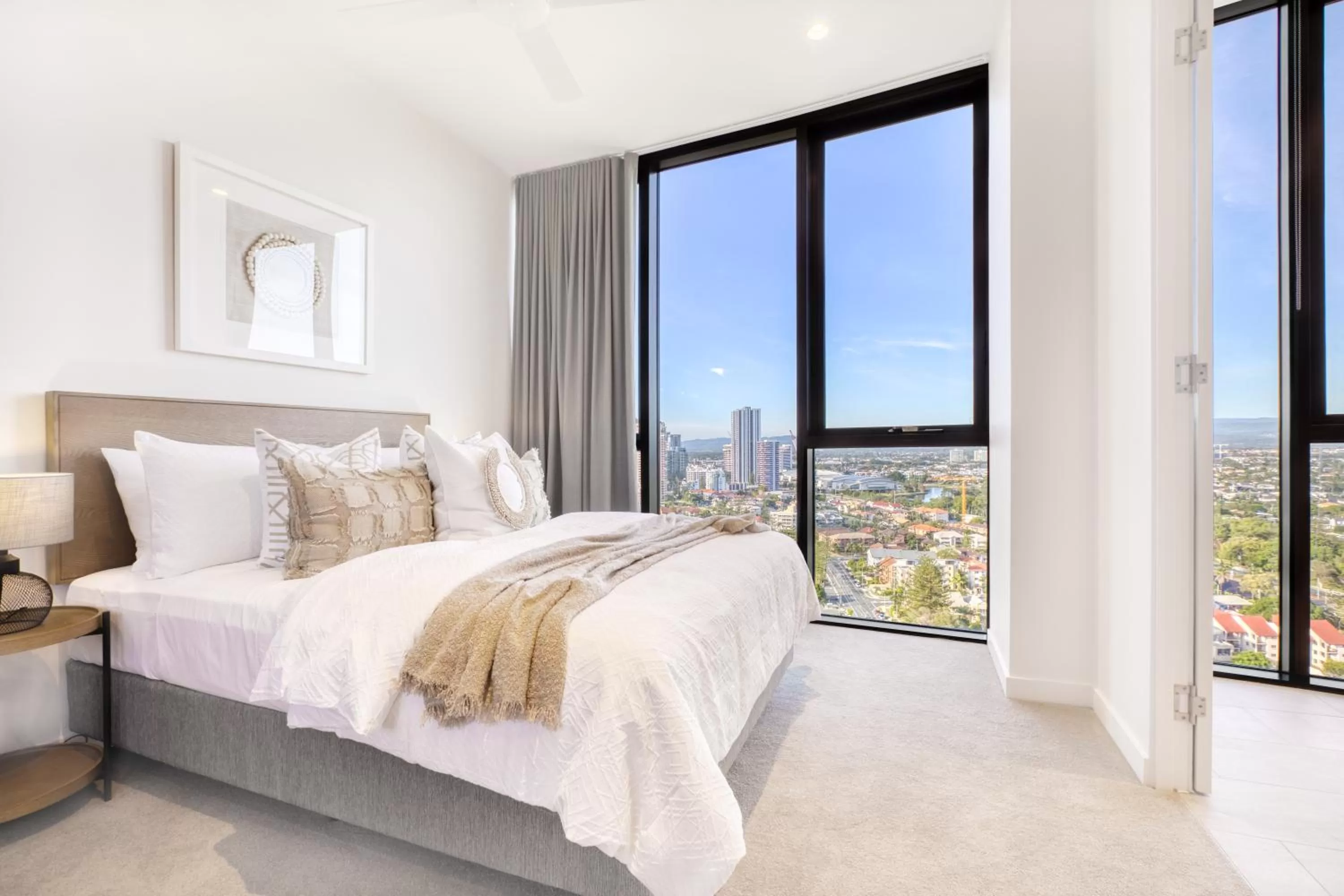 Bedroom, Bed in Vue Broadbeach - Official
