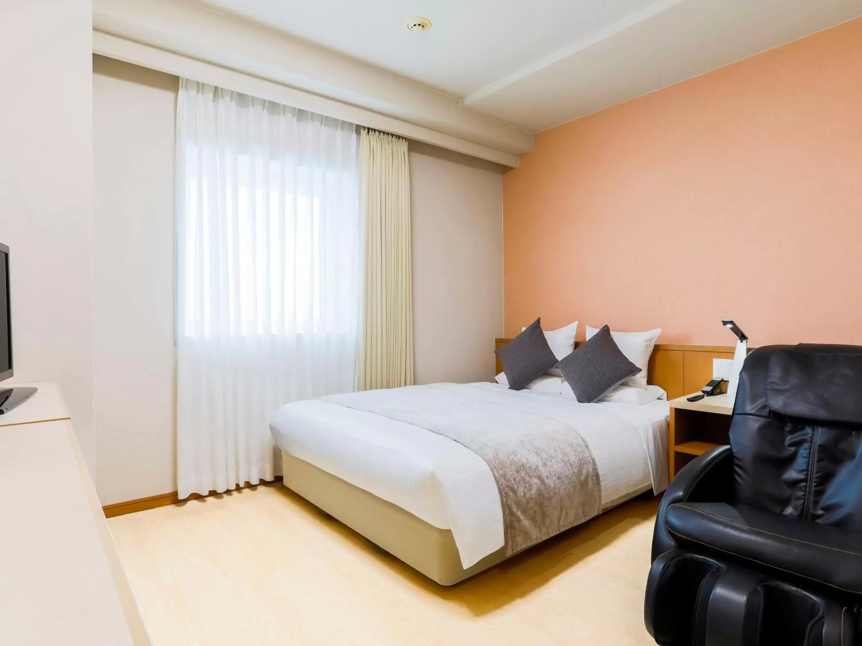 Superior Double Room - single occupancy - Non-Smoking in ART HOTEL Aomori Superior Double Room - single occupancy - Non-Smoking in ART HOTEL Aomori