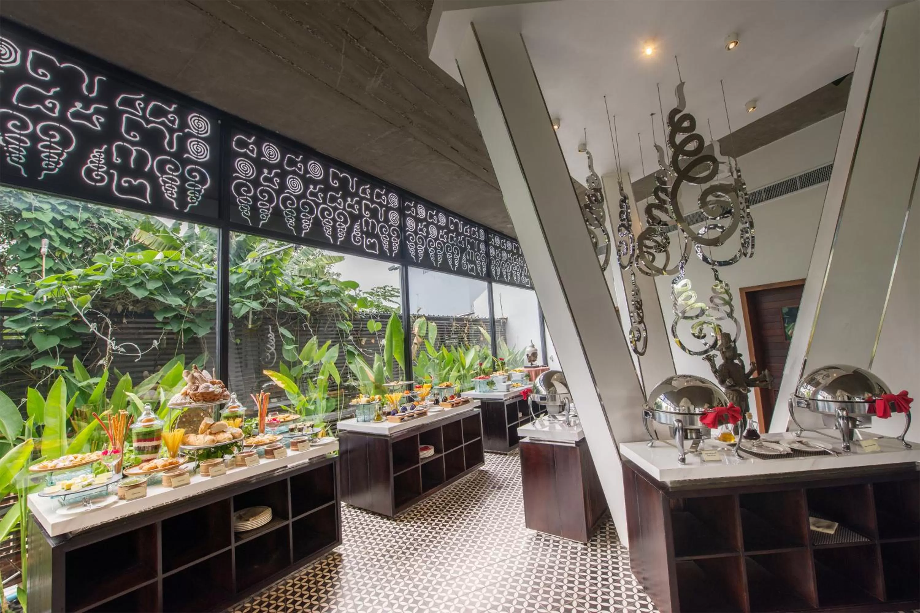 Breakfast in Metta Residence & Spa