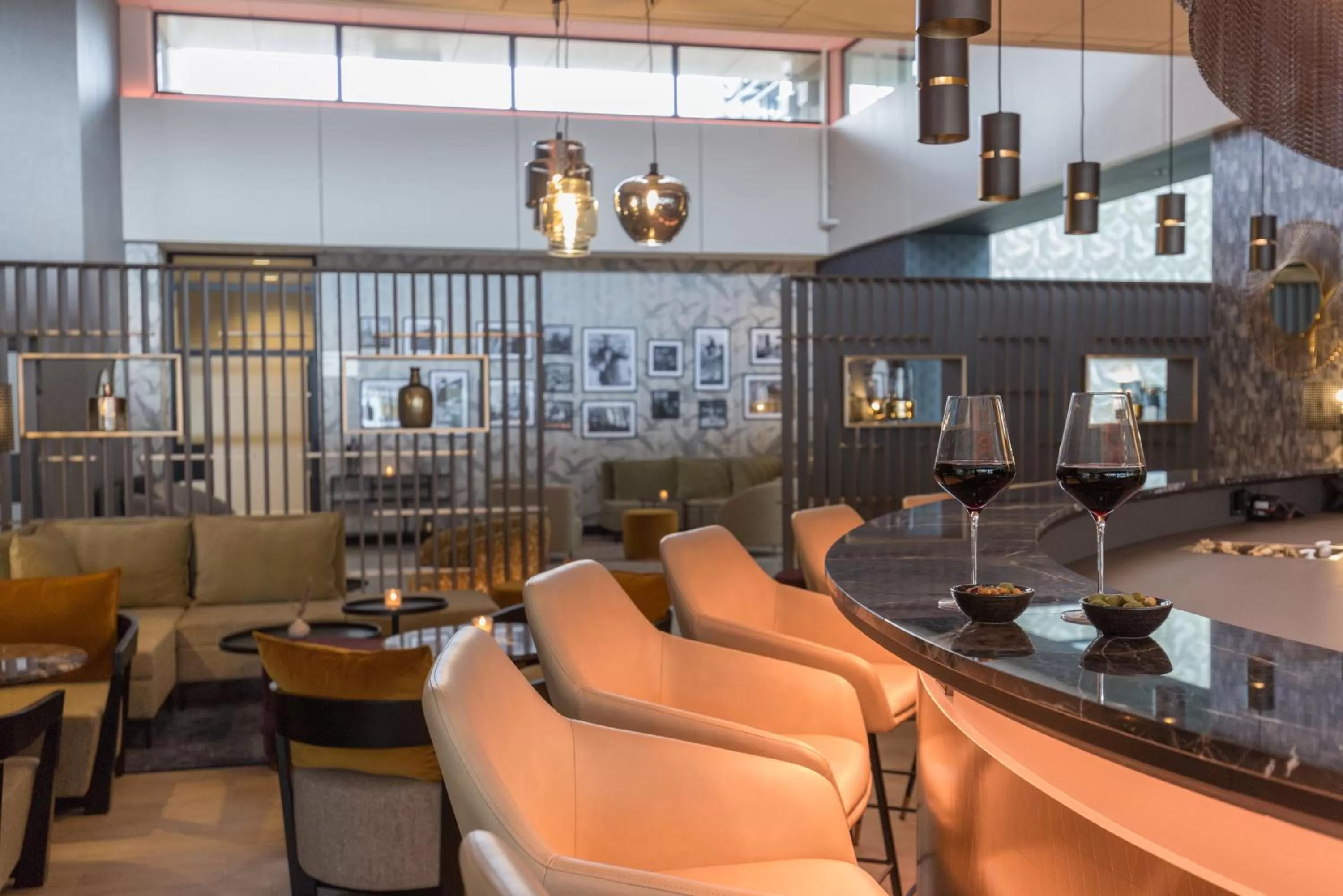 Restaurant/places to eat in Leonardo Royal Hotel Den Haag Promenade