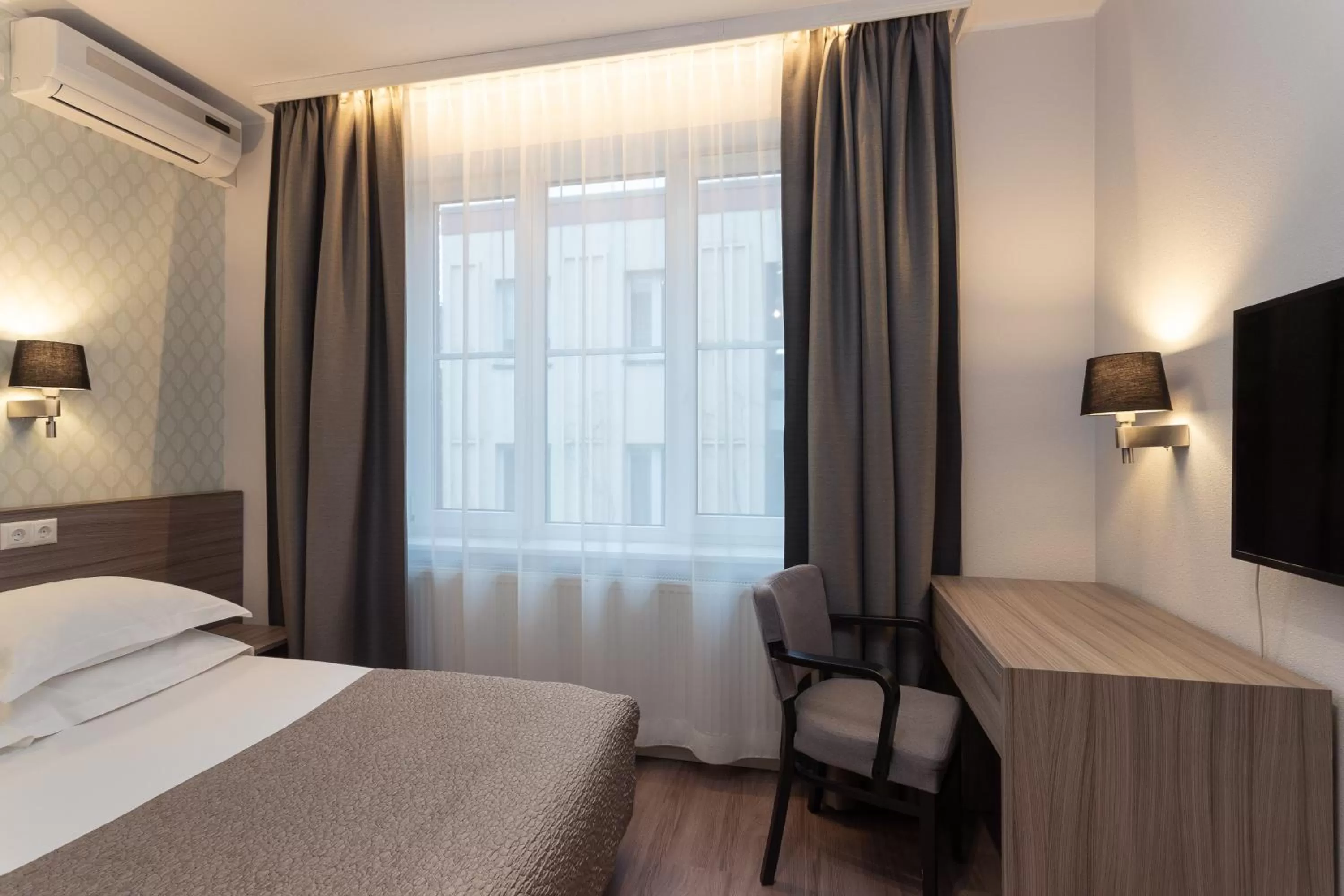 Bed in Hotel Villa Wesset