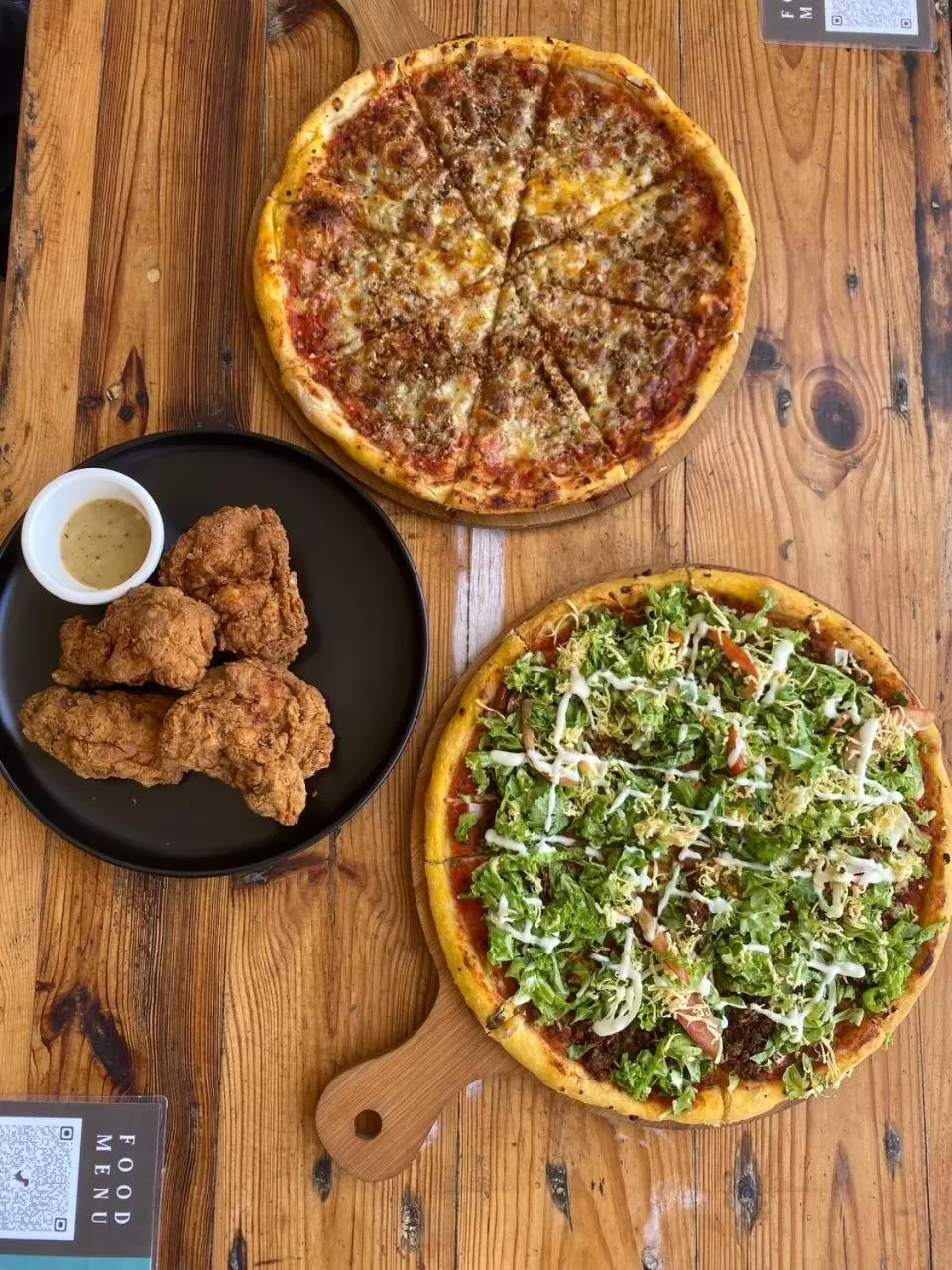 Restaurant/places to eat in Vela Terraces Hotel