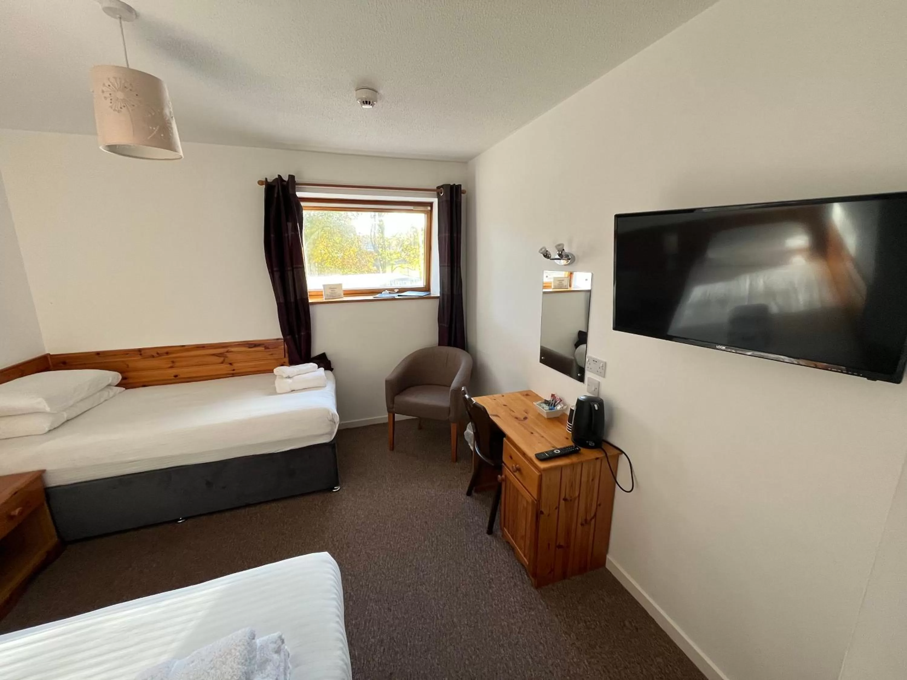 Bed in Smithton Hotel