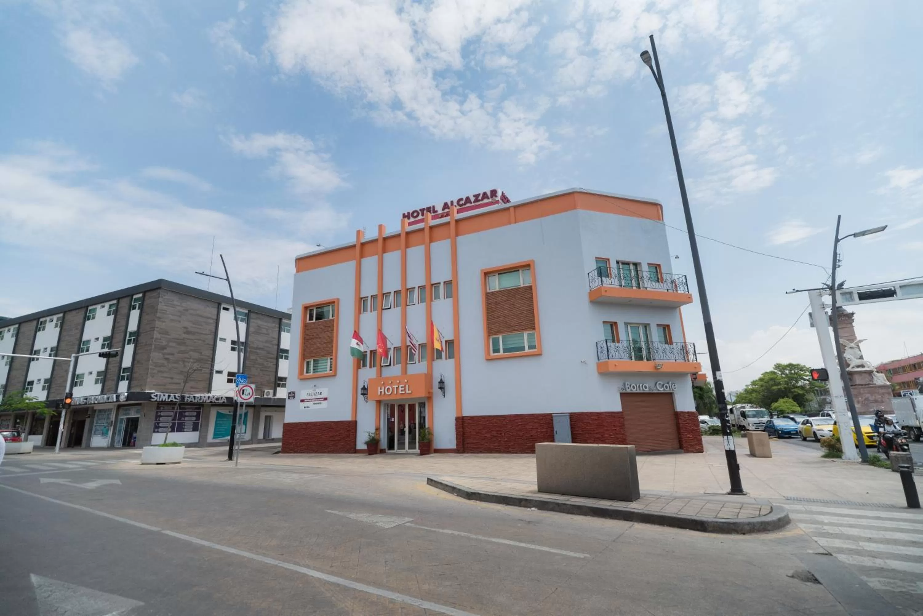 Property building in Hotel Alcazar - Guadalajara Centro Historico
