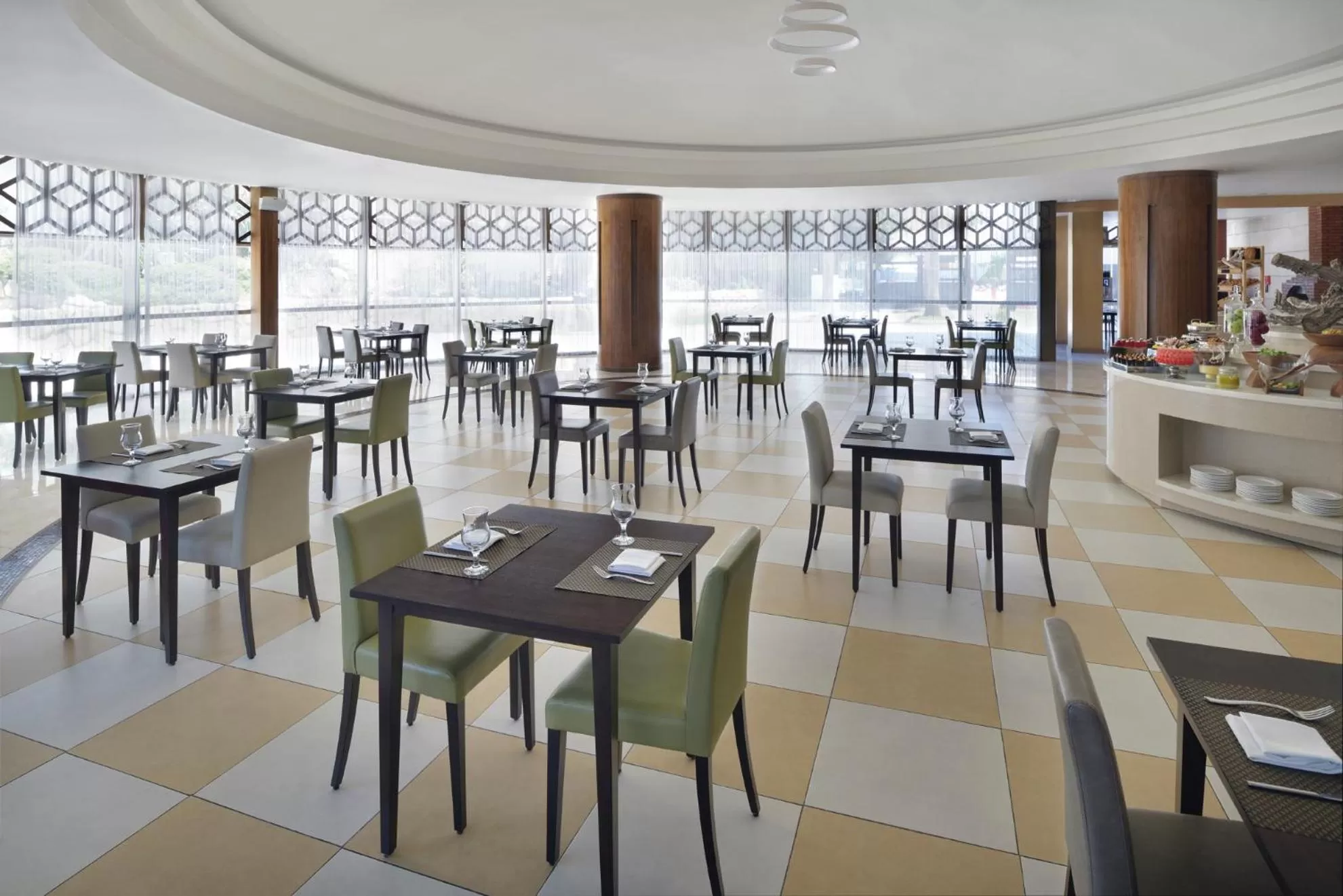 Restaurant/places to eat in Mövenpick Hotel Amman