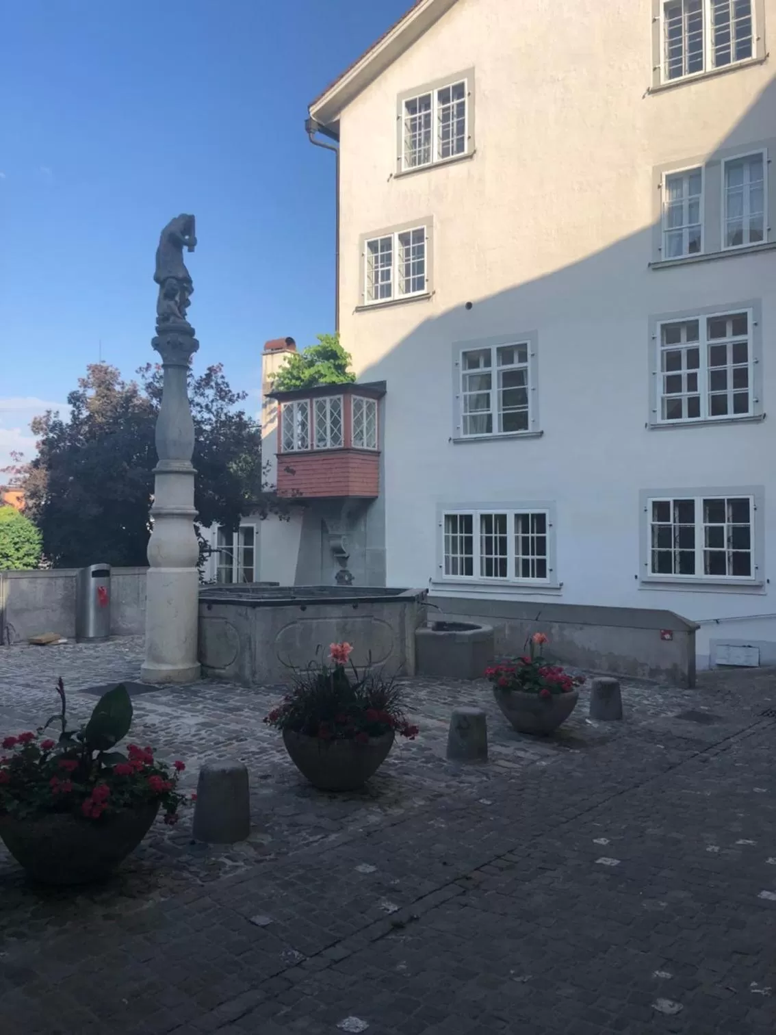 Swimming pool in Good4Yew BnB