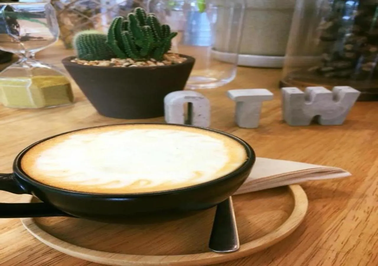 Non alcoholic drinks in The Journey Hotel Laksi