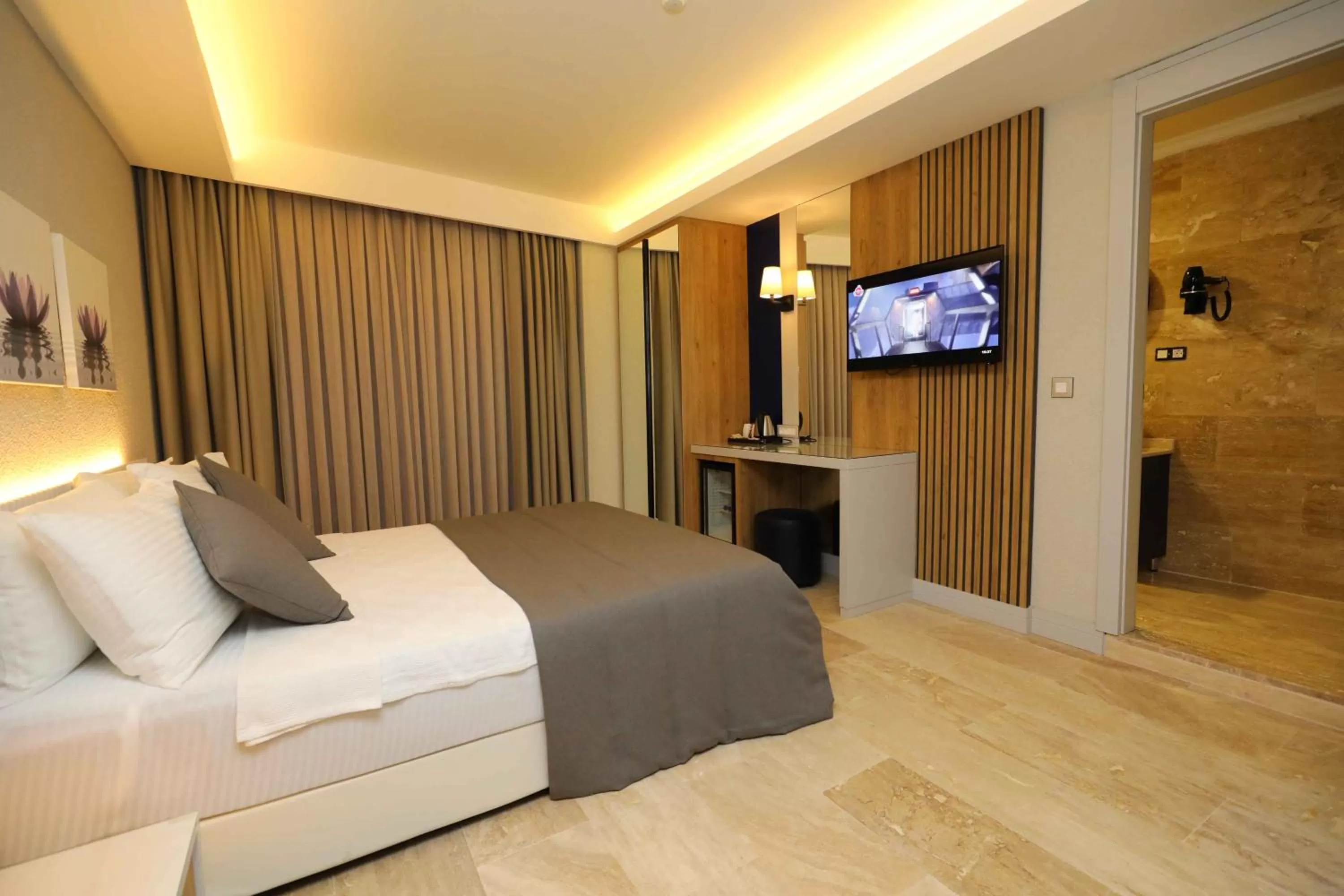 TV/Entertainment Center in Ariel Hotel Alaçatı