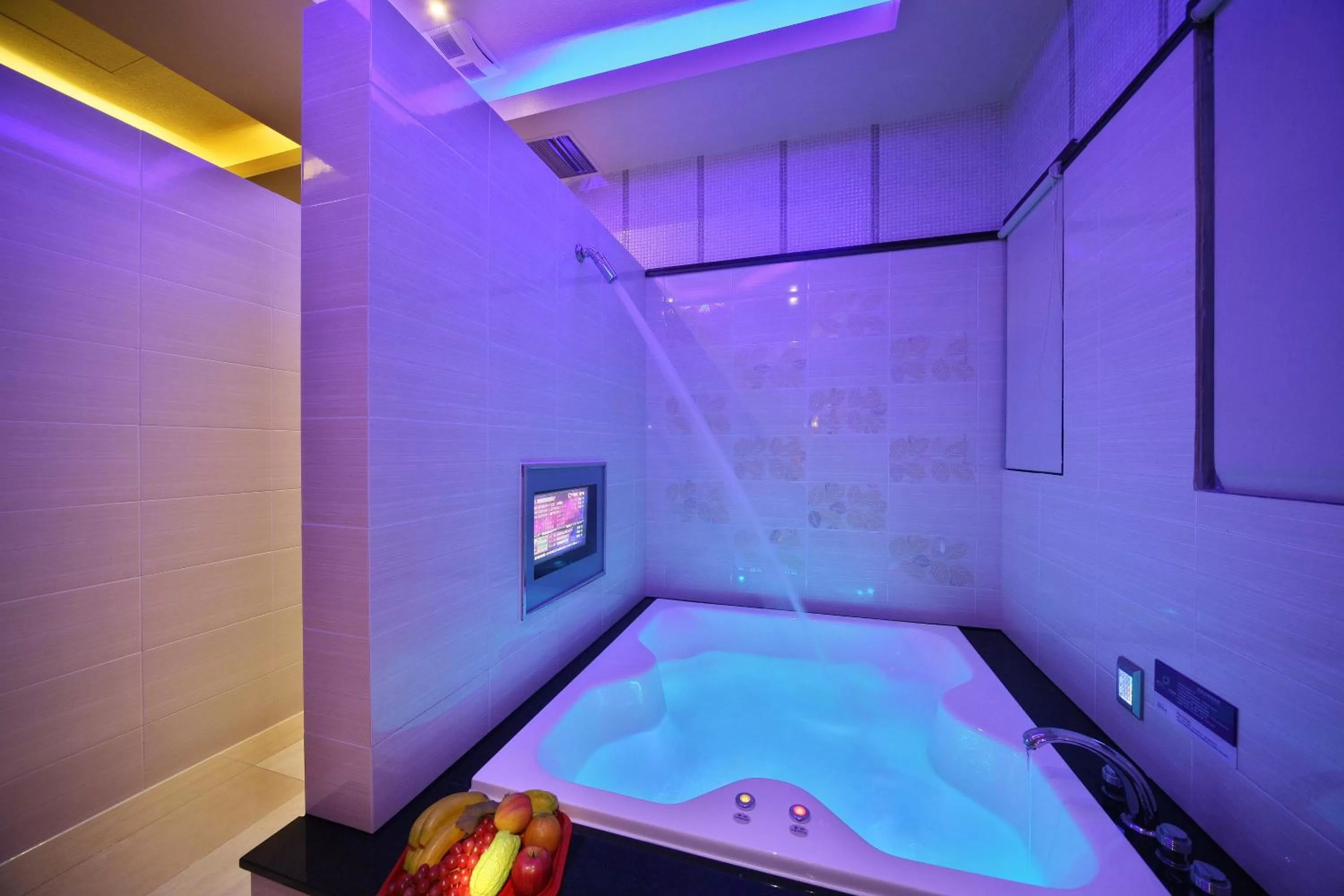 Bathroom in Shining Motel