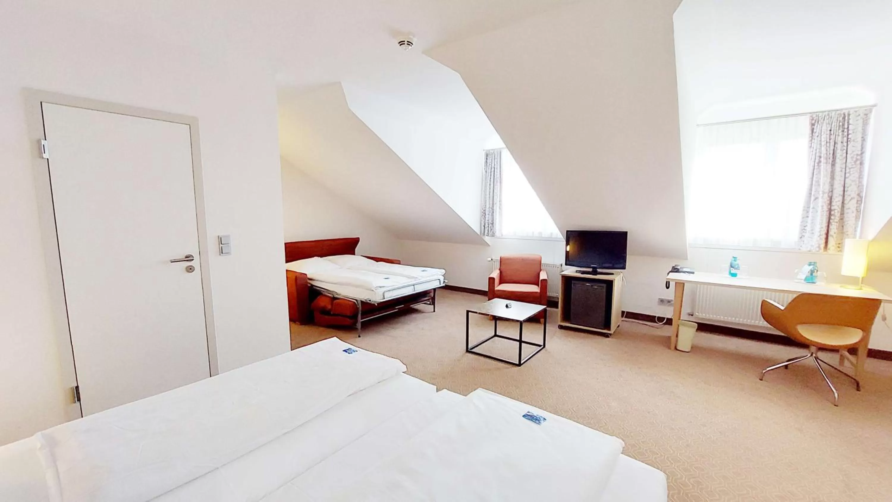 Bedroom, Bed in GHOTEL hotel & living Kiel