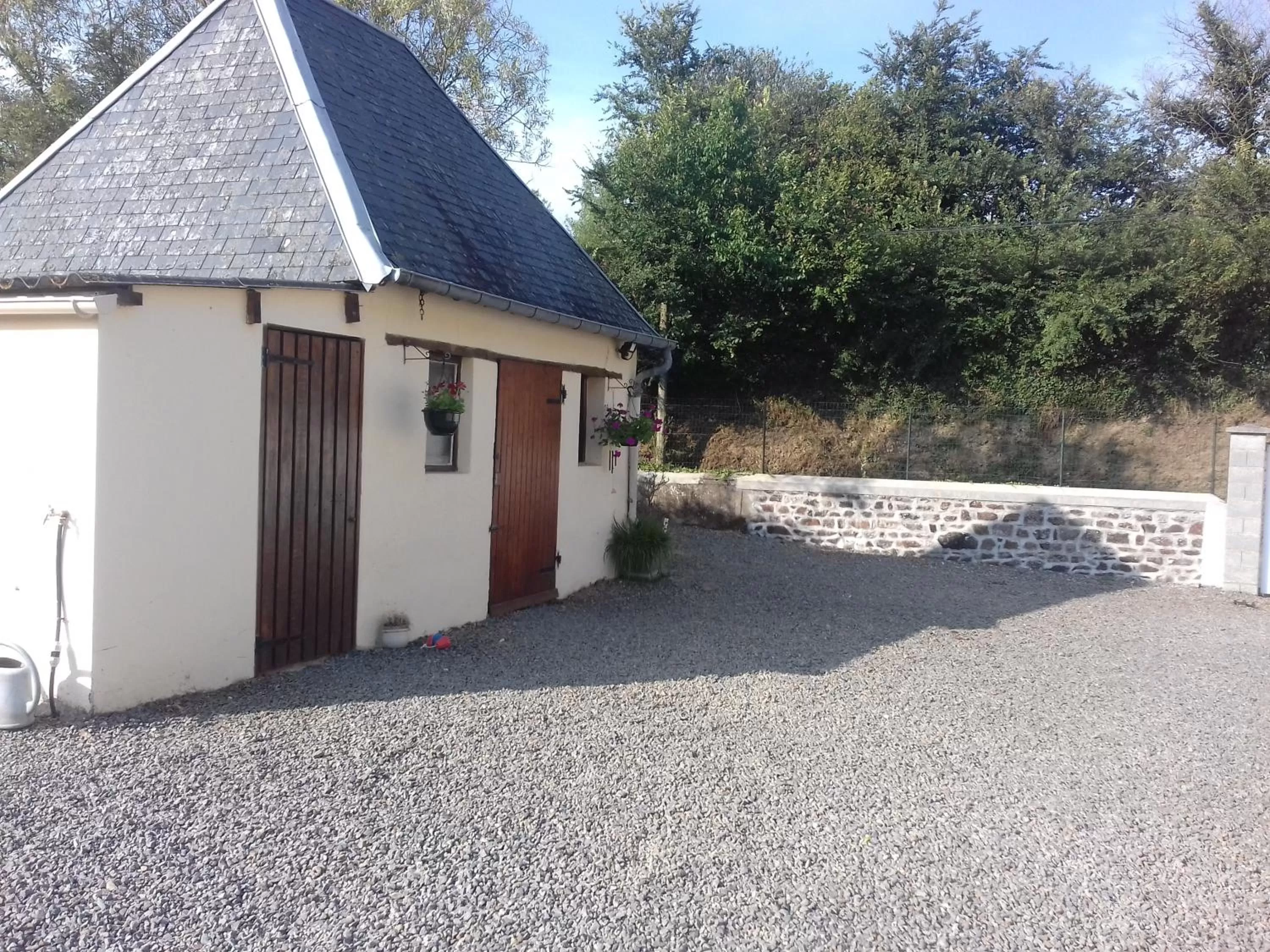 storage in La Parisiere