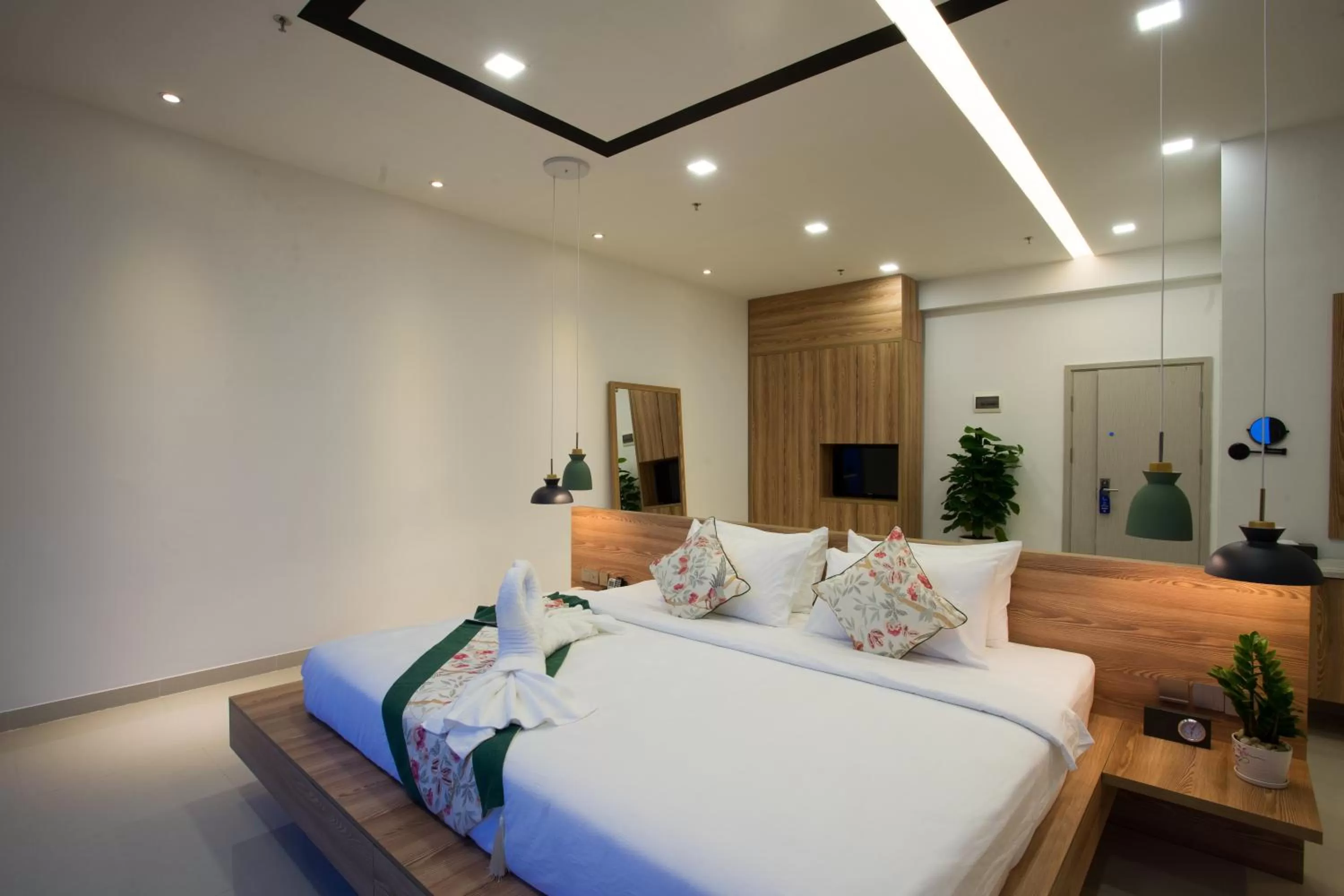 Bed in The Snowbell Hotel & Spa at The Bridge