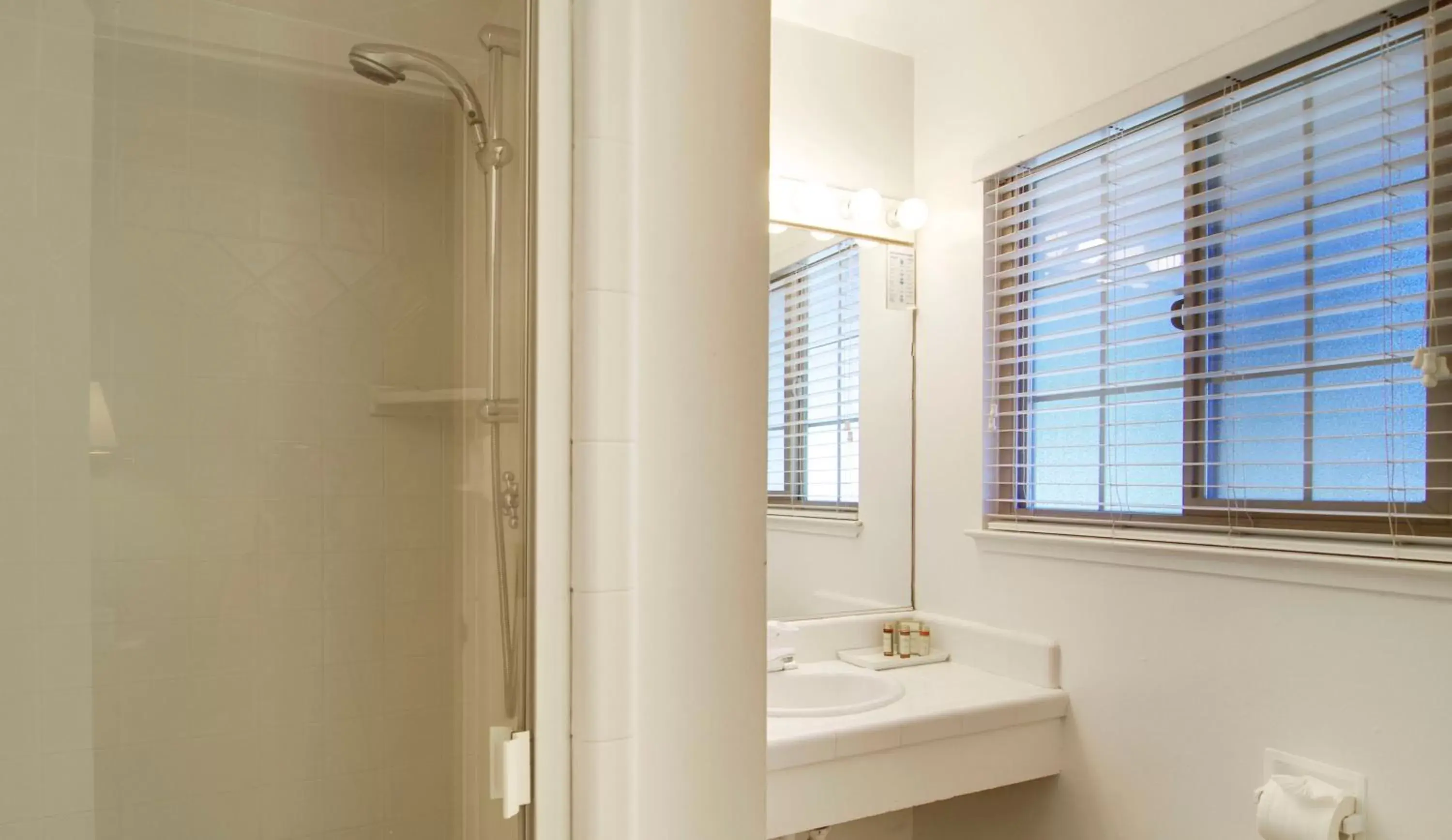 Standard King Room in Svendsgaard's Inn Standard King Room in Svendsgaard's Inn