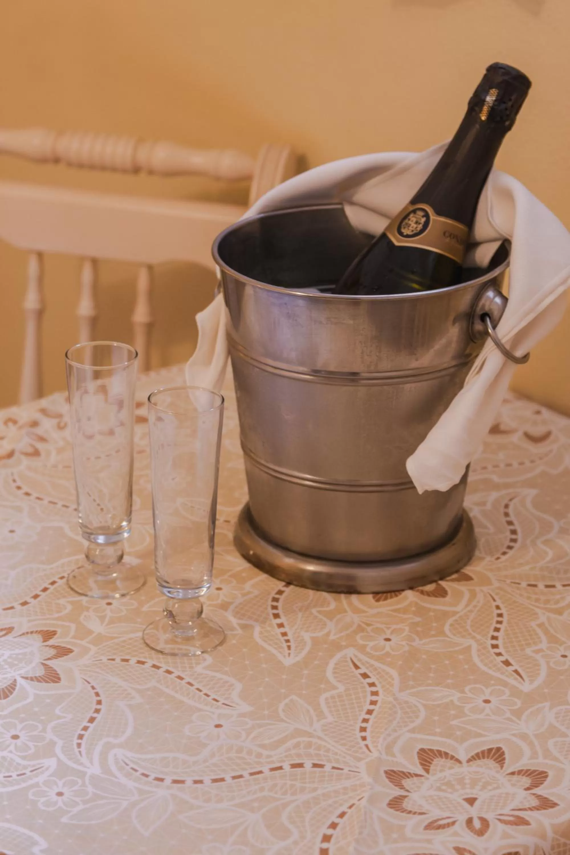 Food and drinks in Green Village Hotel