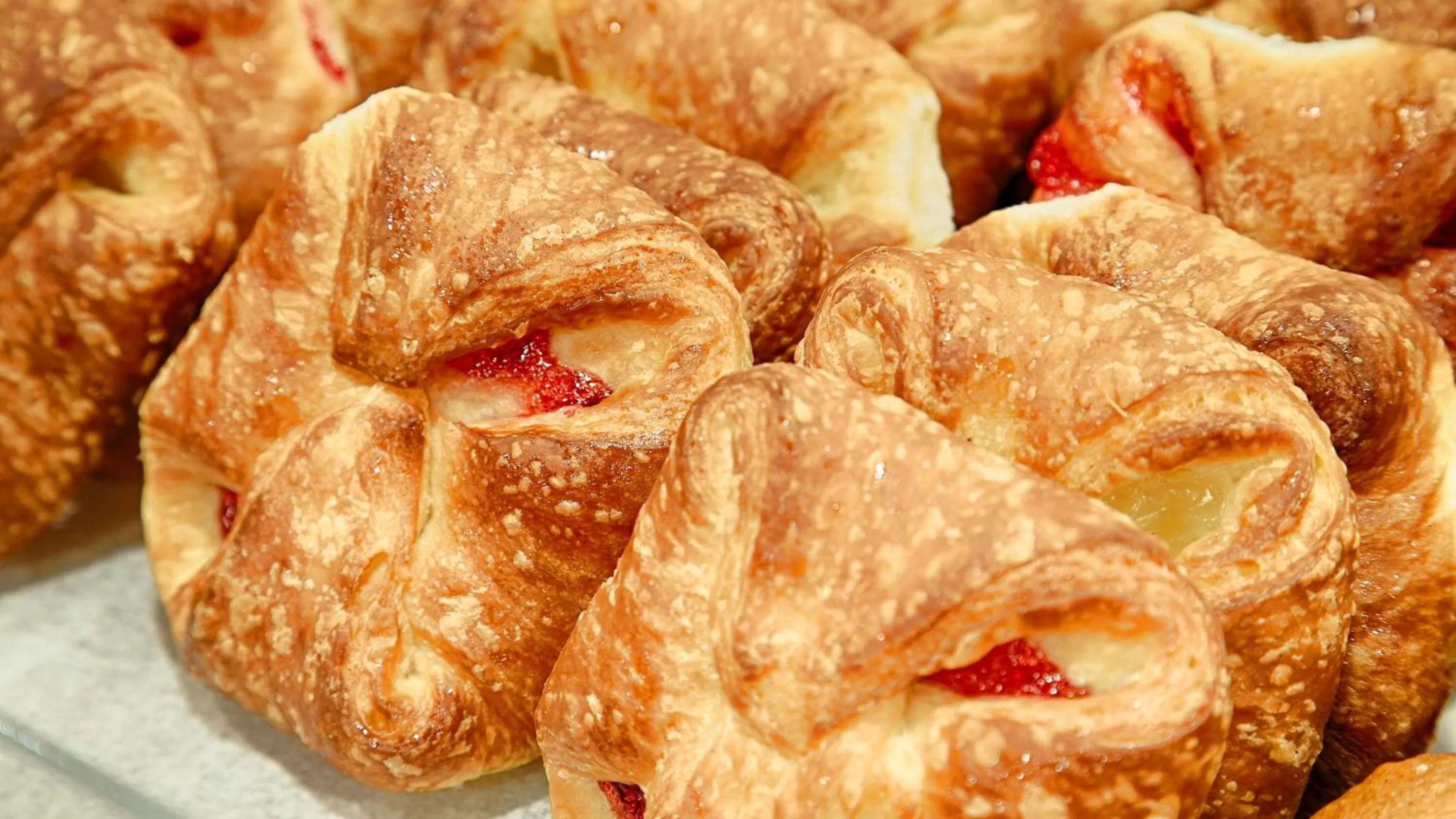 Restaurant/places to eat in Camrose Resort Hotel