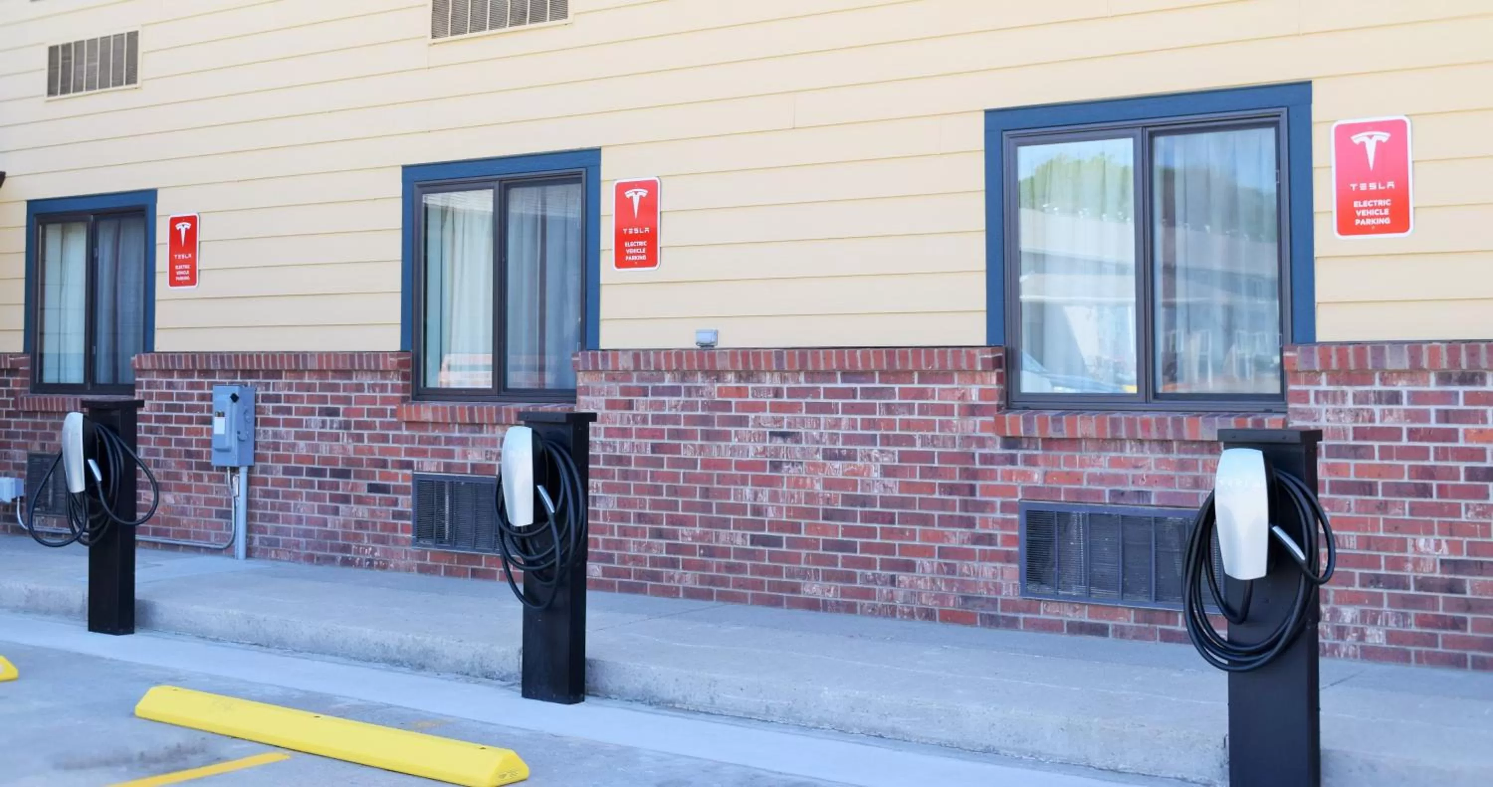 Decorative detail in Baymont by Wyndham Pierre