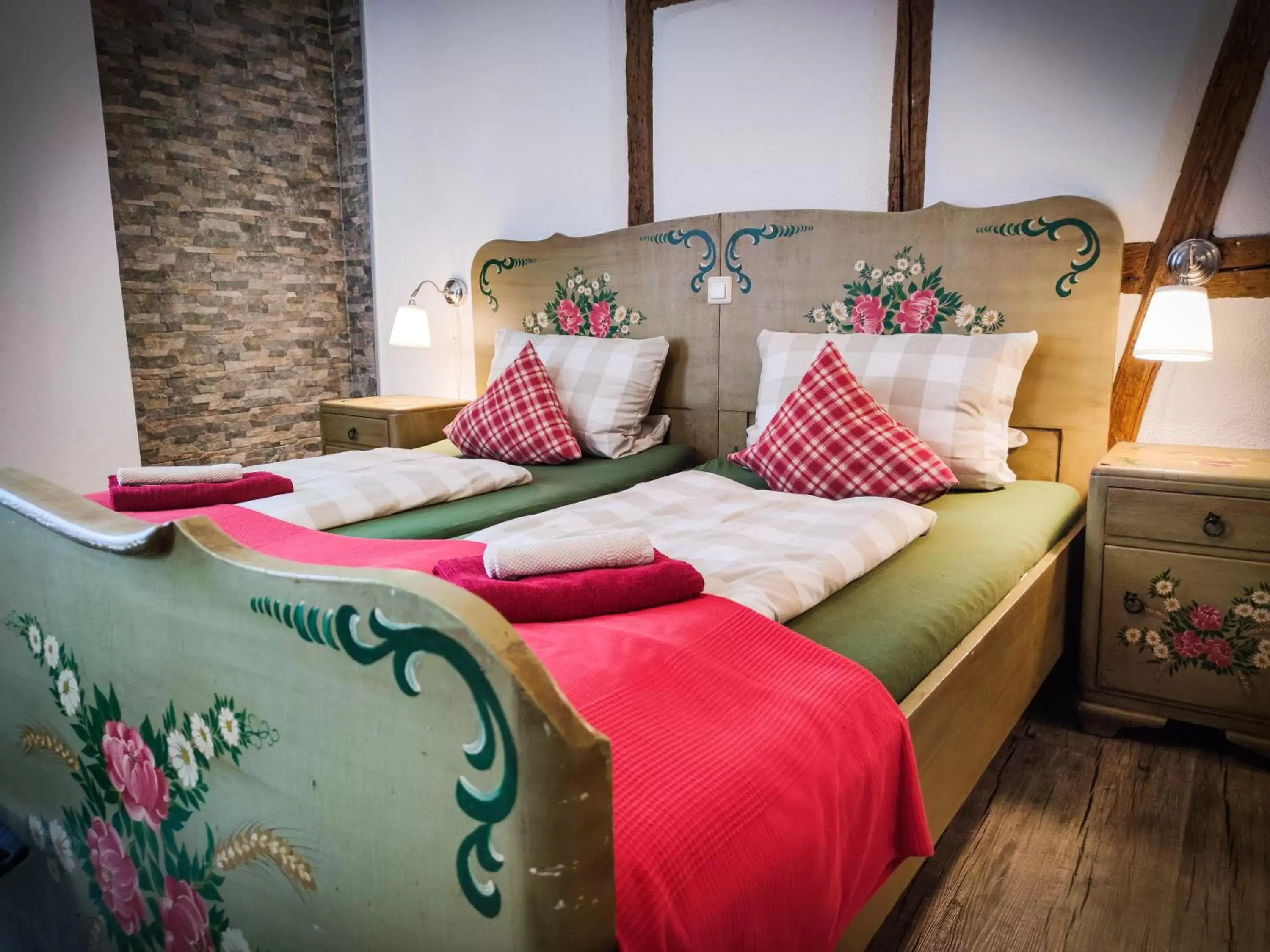 Zimmerkategorie 3 - single occupancy in Hotel Landgasthof Sonne Zimmerkategorie 3 - single occupancy in Hotel Landgasthof Sonne