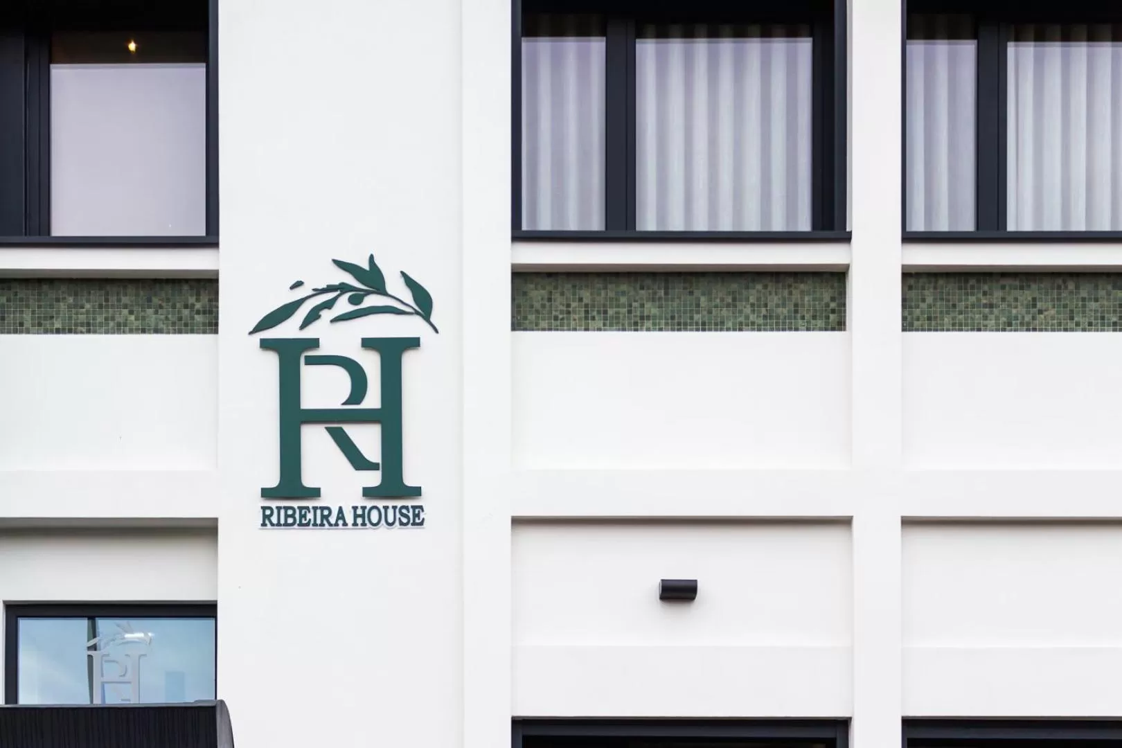 Property building in Ribeira House