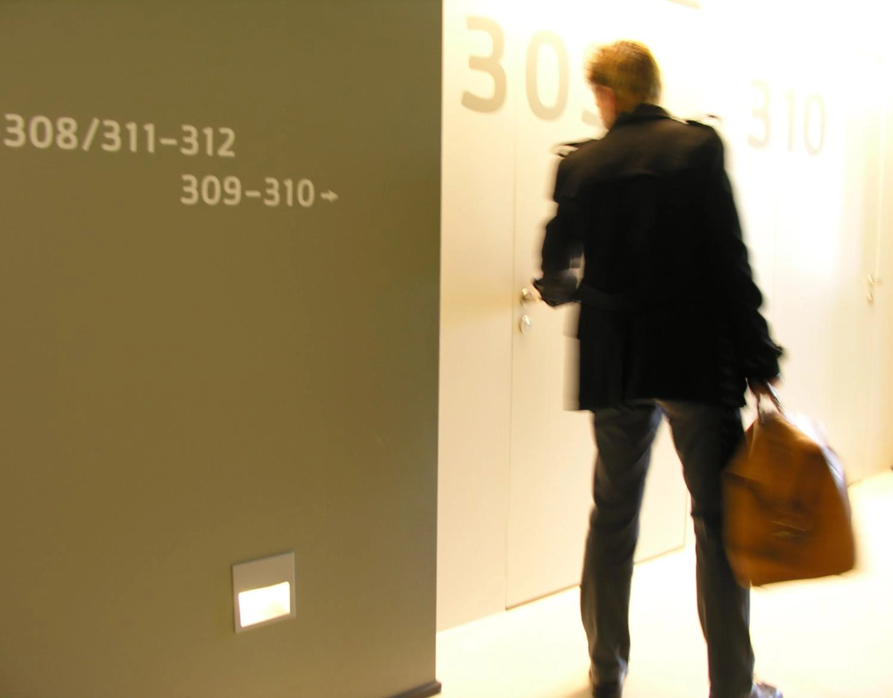 People in Dasbreitehotel am Rhein