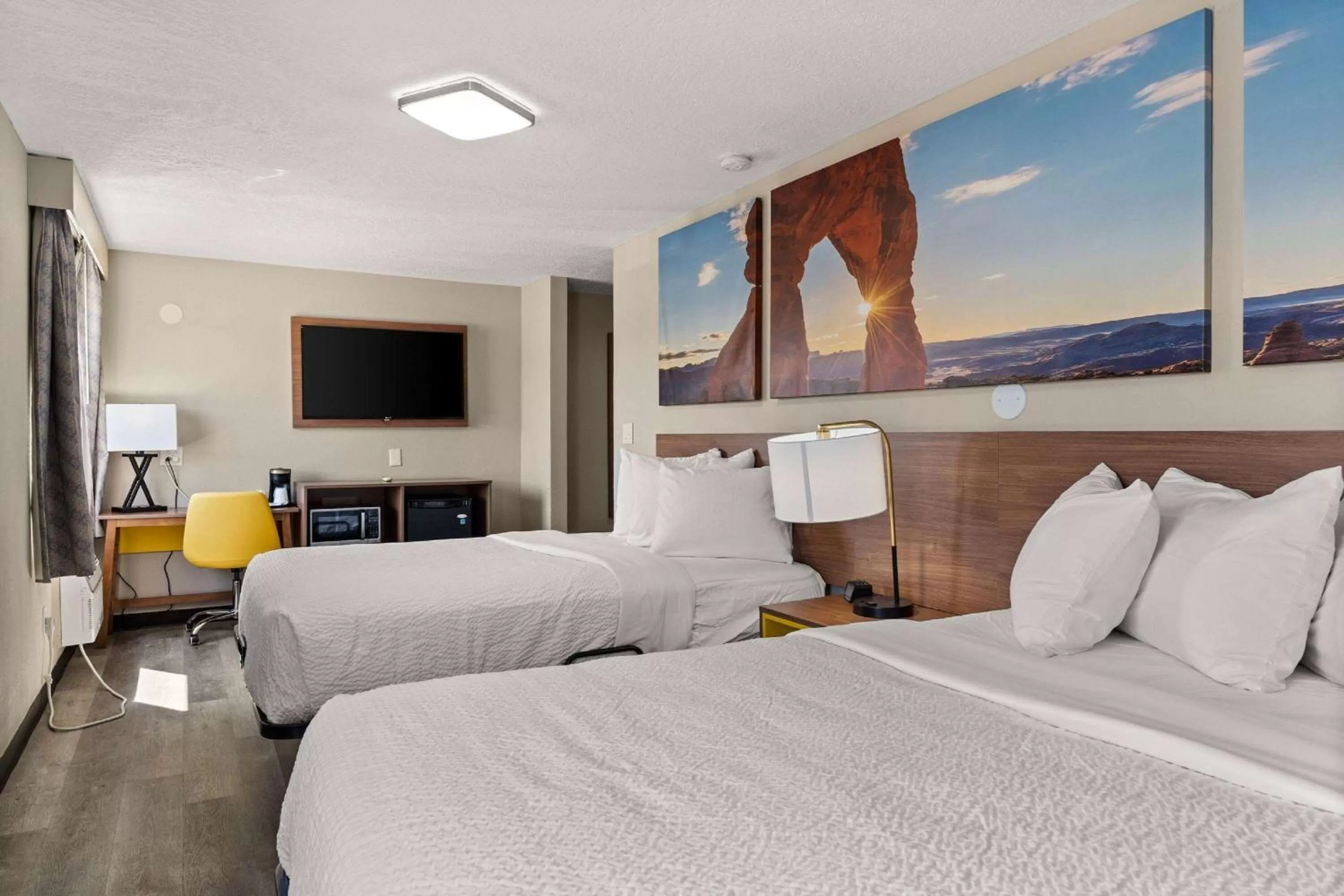 Photo of the whole room, Bed in Days-Inn by Wyndham Albuquerque I-25