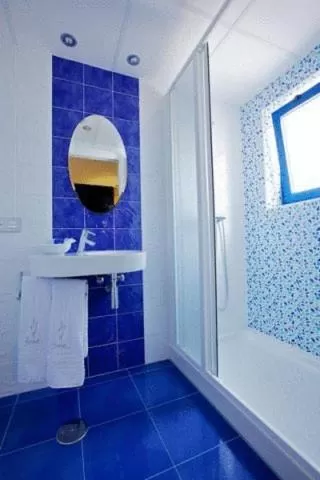 Shower in Hotel Fetiche Alojamiento con Encanto