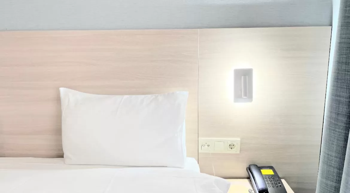 Bedroom, Bed in Resident Hotel Gogol