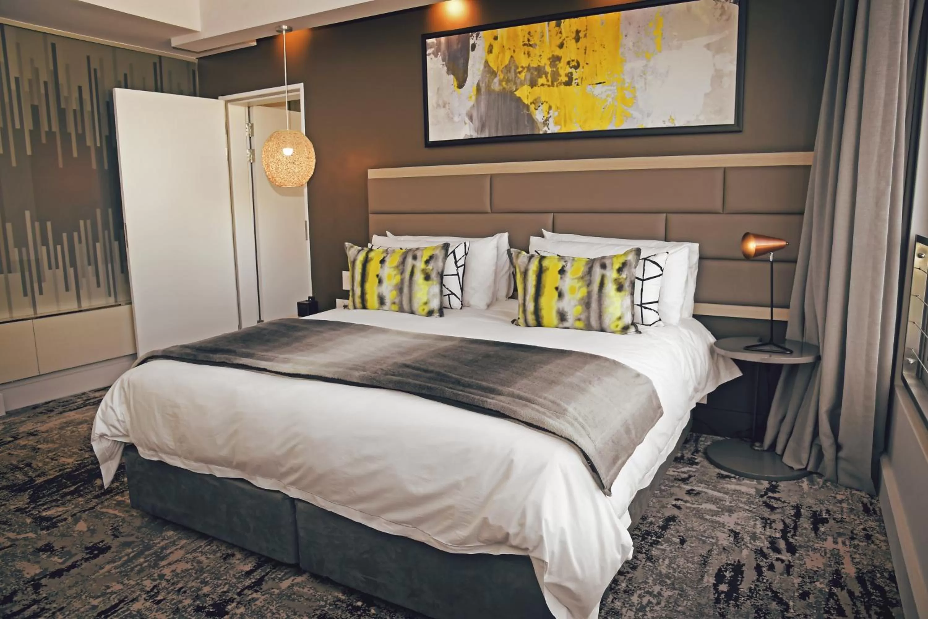 Bedroom, Bed in The Capital Menlyn Maine