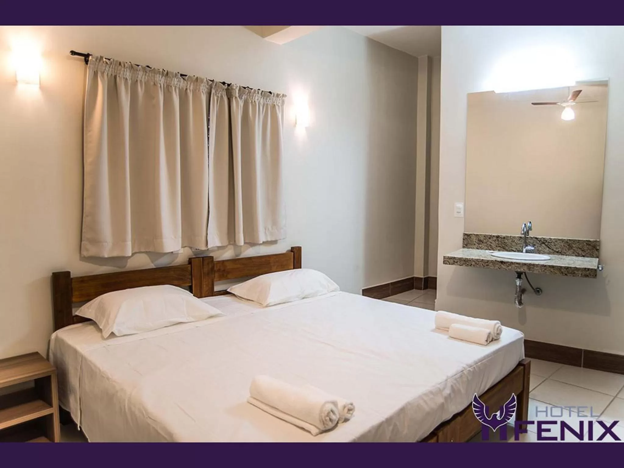 Photo of the whole room, Bed in Hotel Fenix