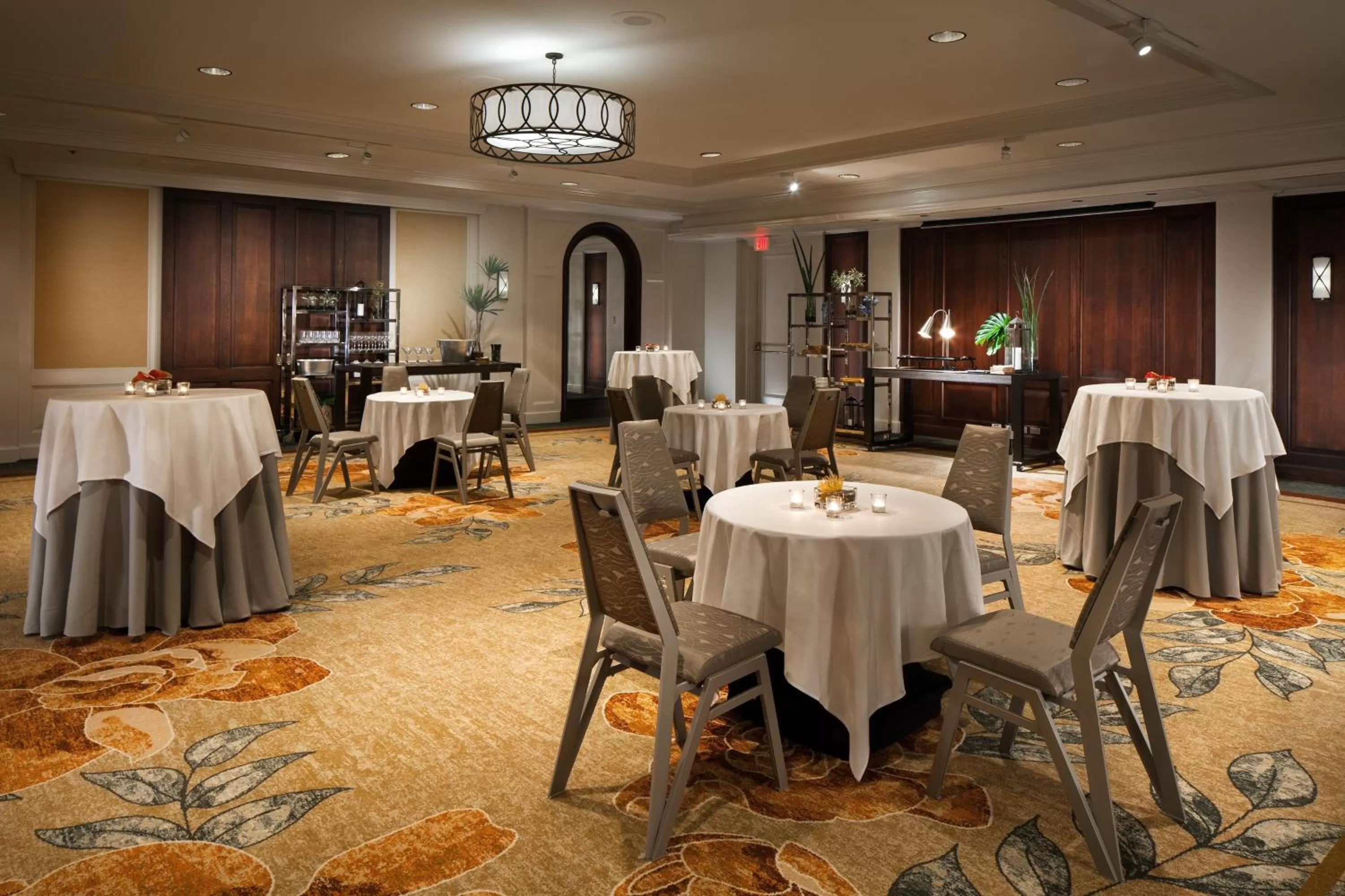 Meeting/conference room in Moana Surfrider, A Westin Resort & Spa, Waikiki Beach