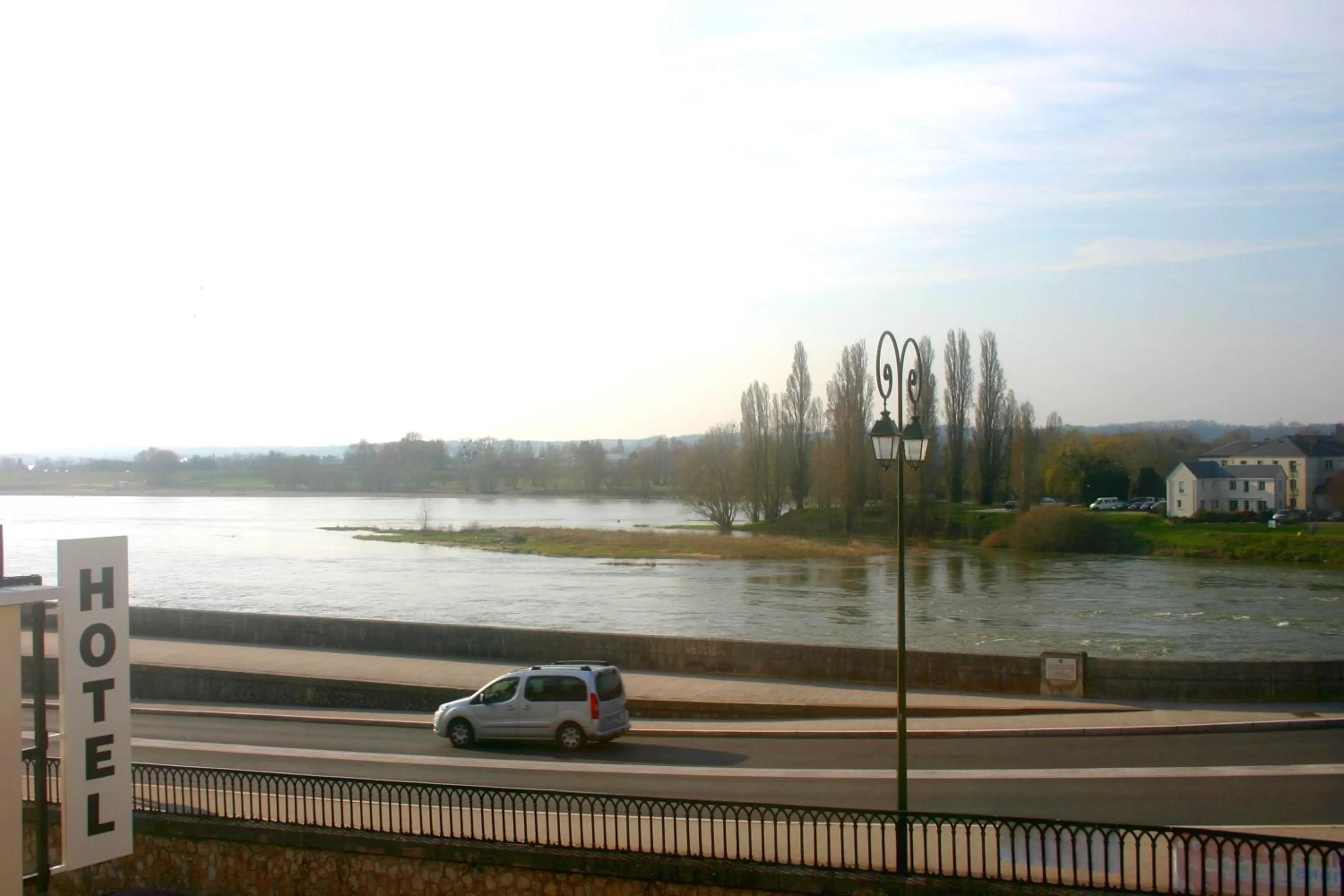 Facade/entrance in Hotel Bellevue